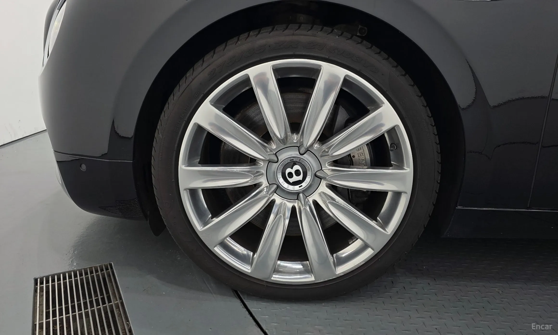 Bentley Flying Spur 2nd Generation превью 5