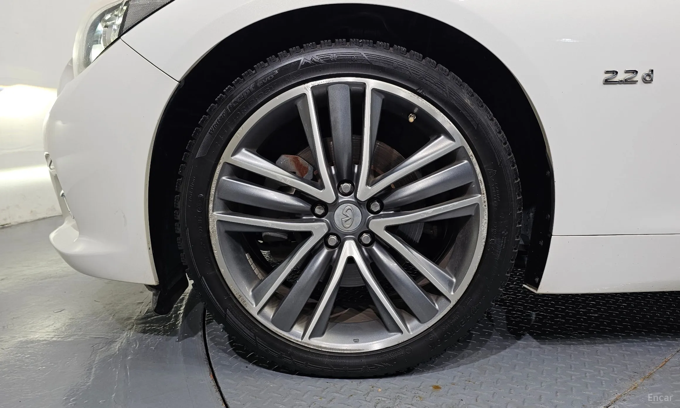 Infiniti Q50 превью 5
