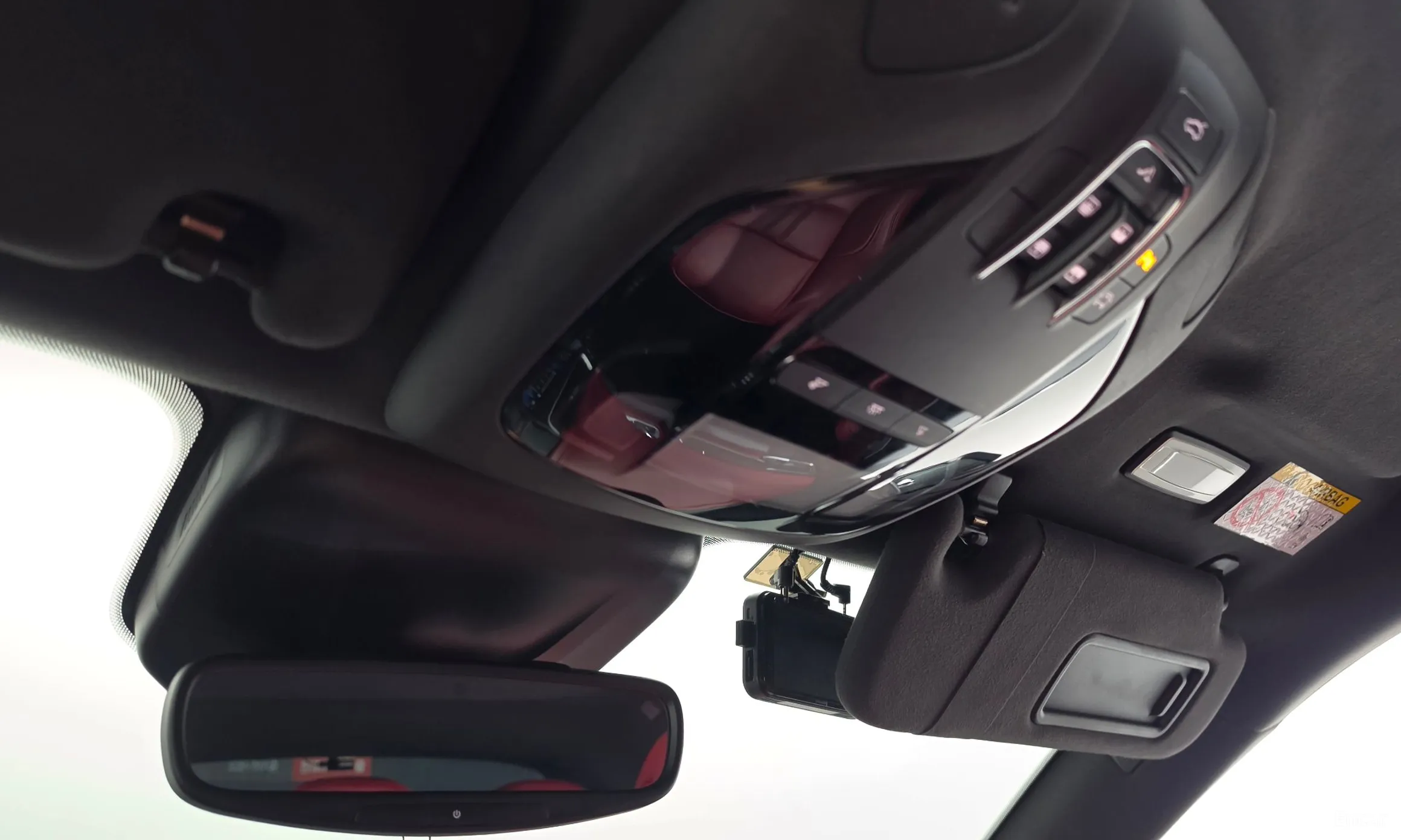 Maserati Levante превью 19