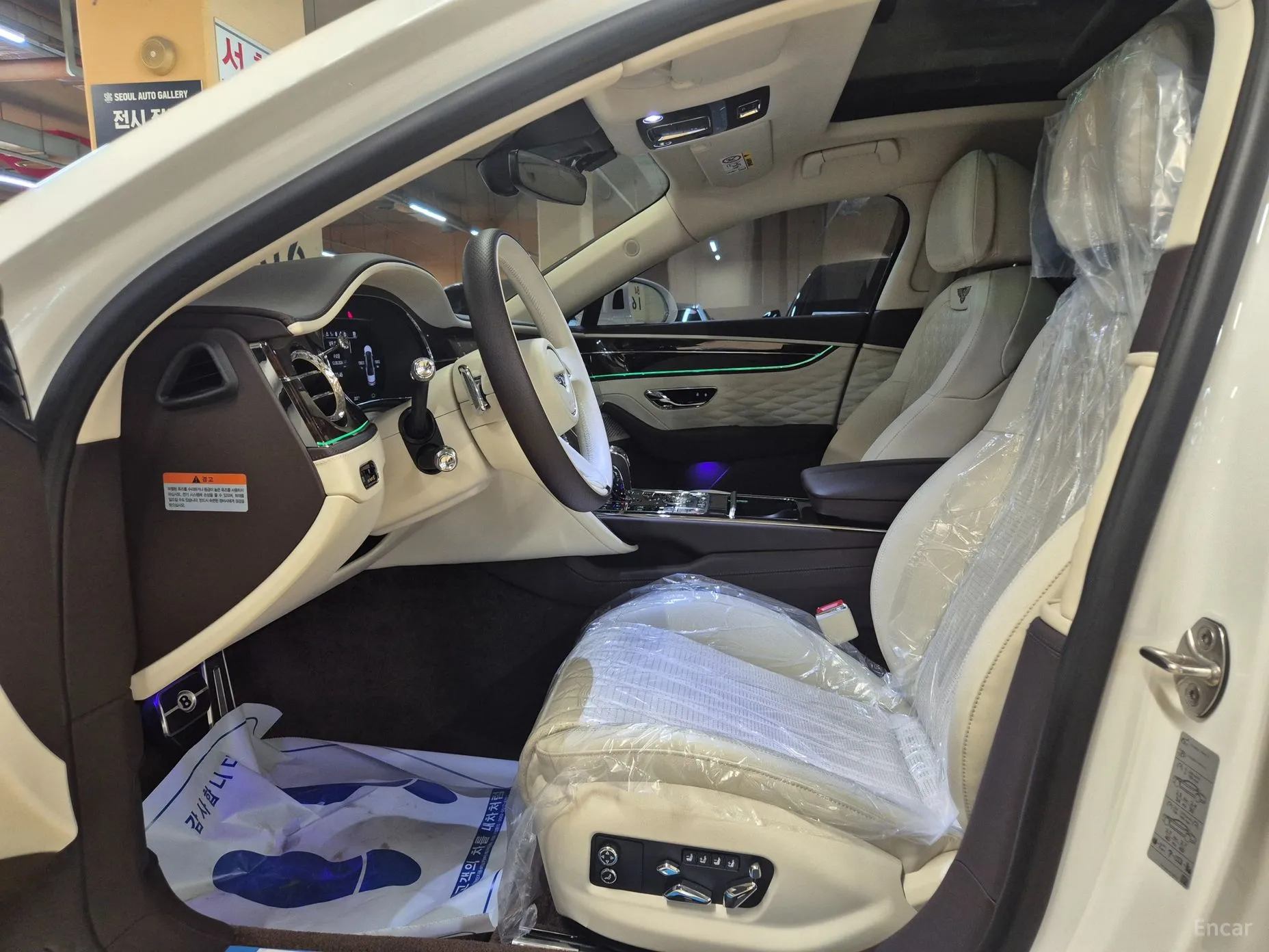 Bentley Flying Spur 3rd Generation превью 12