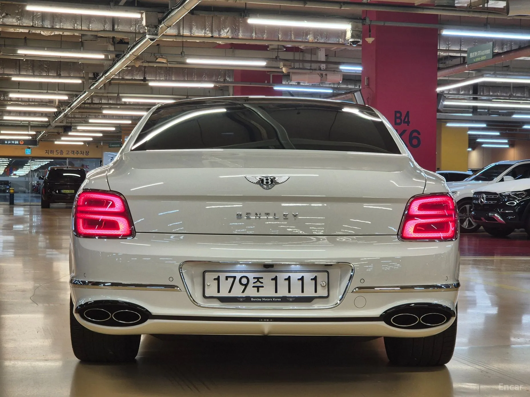 Bentley Flying Spur 3rd Generation превью 5