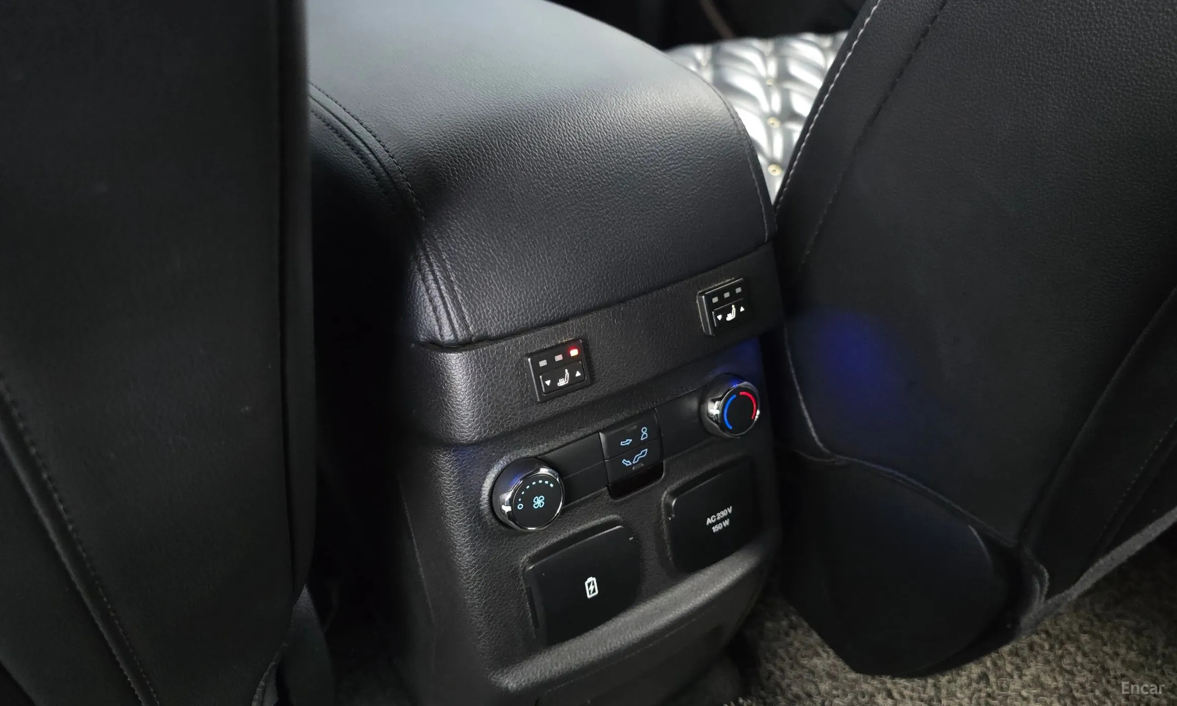 Ford Explorer превью 19