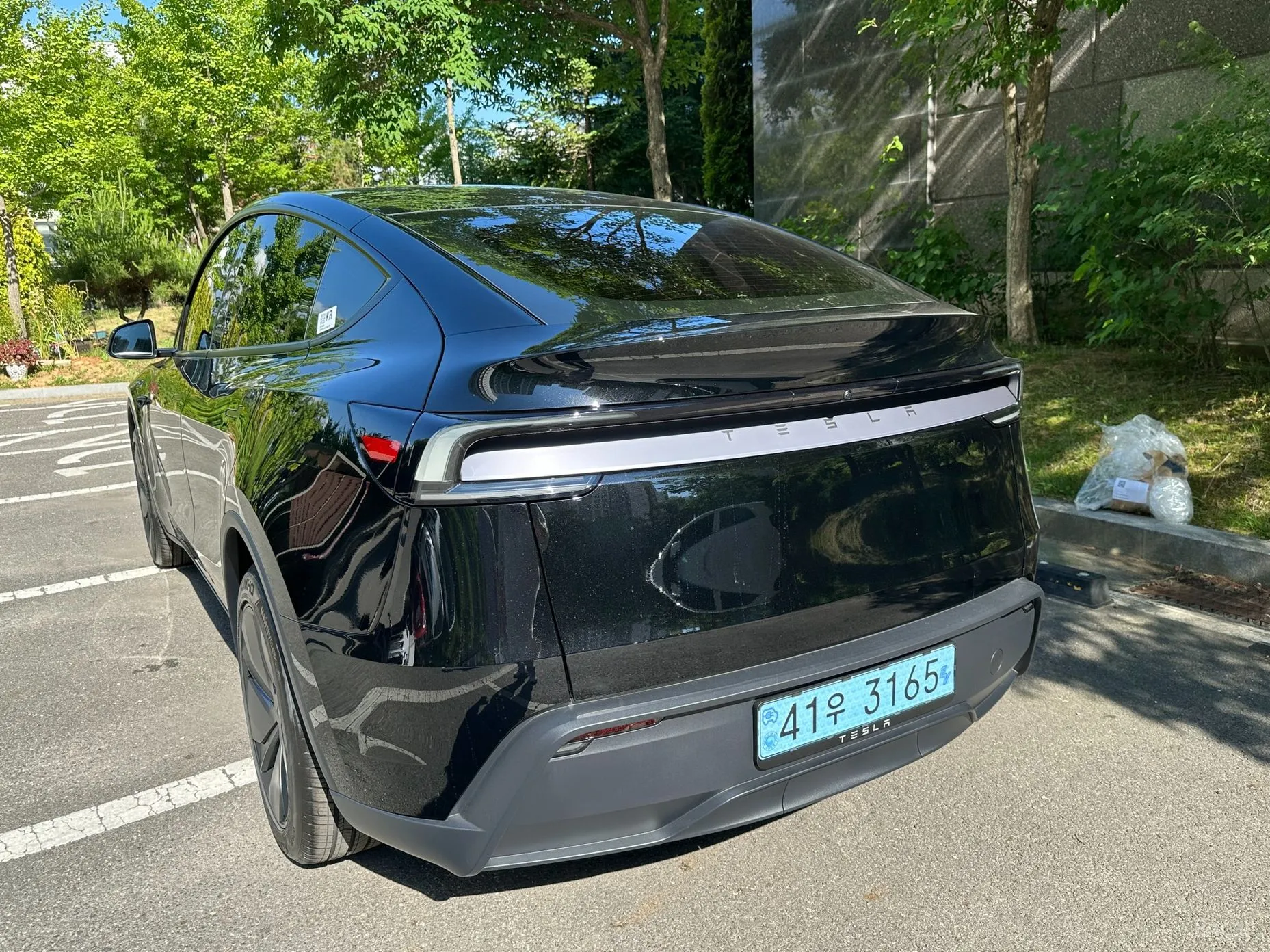 Tesla Model Y превью 5