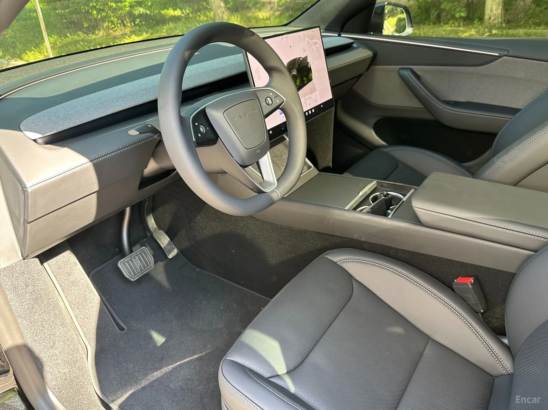 Tesla Model Y превью 7