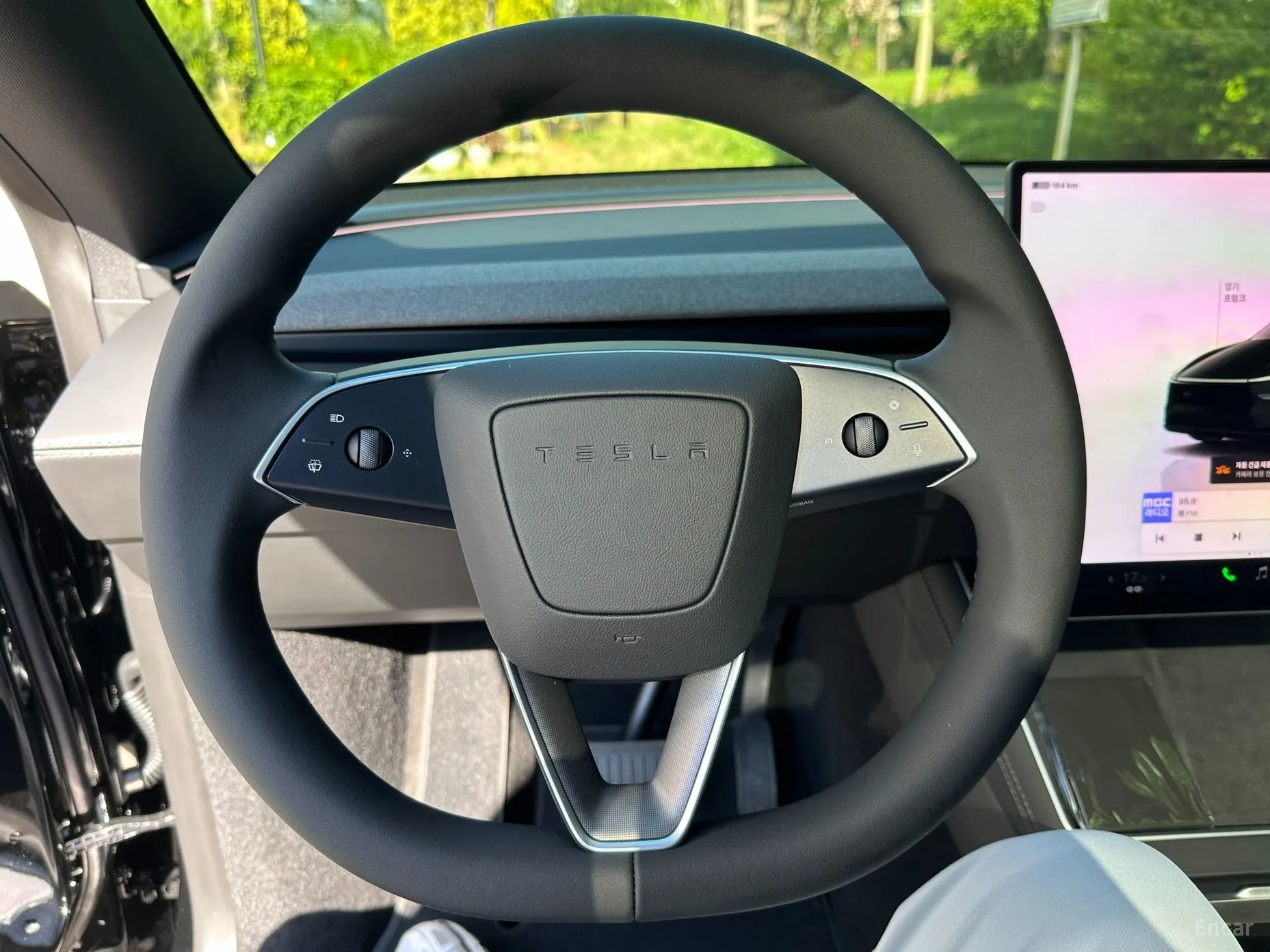 Tesla Model Y превью 9