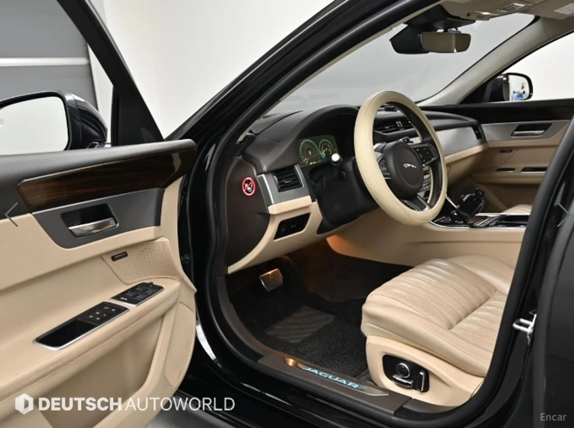 Jaguar XF (x260) превью 11