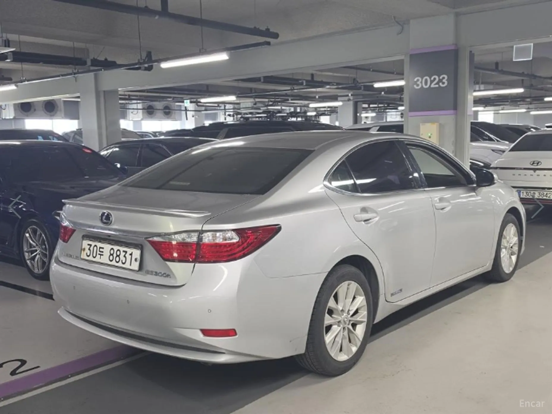 Lexus New ES300h превью 3