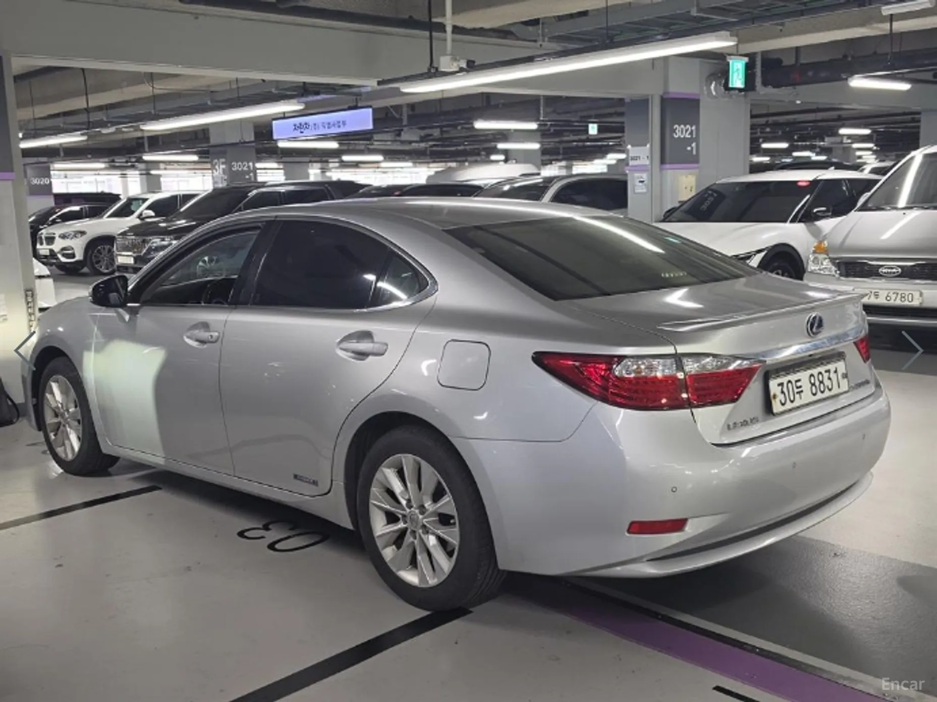 Lexus New ES300h превью 4
