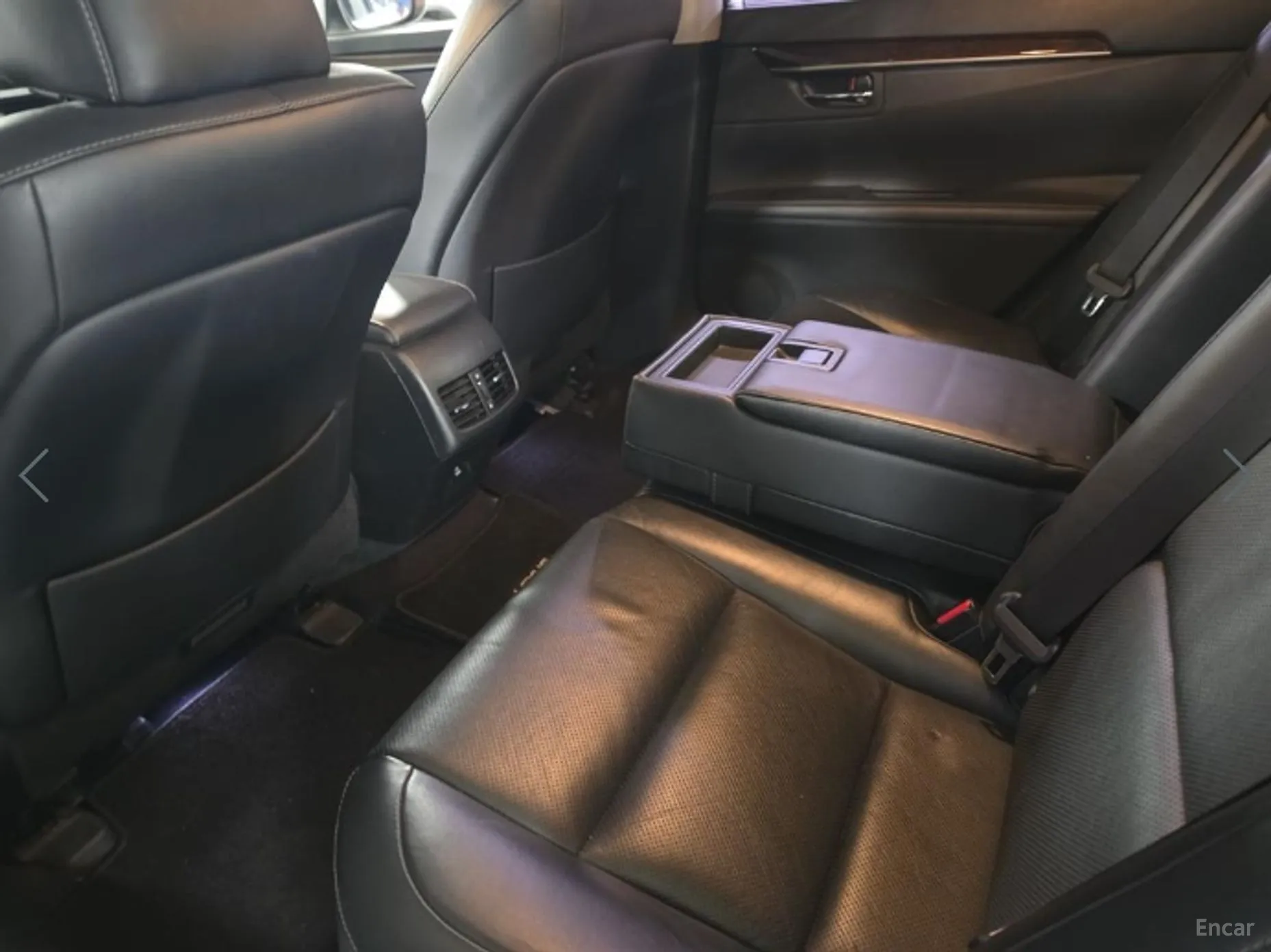 Lexus New ES300h превью 6