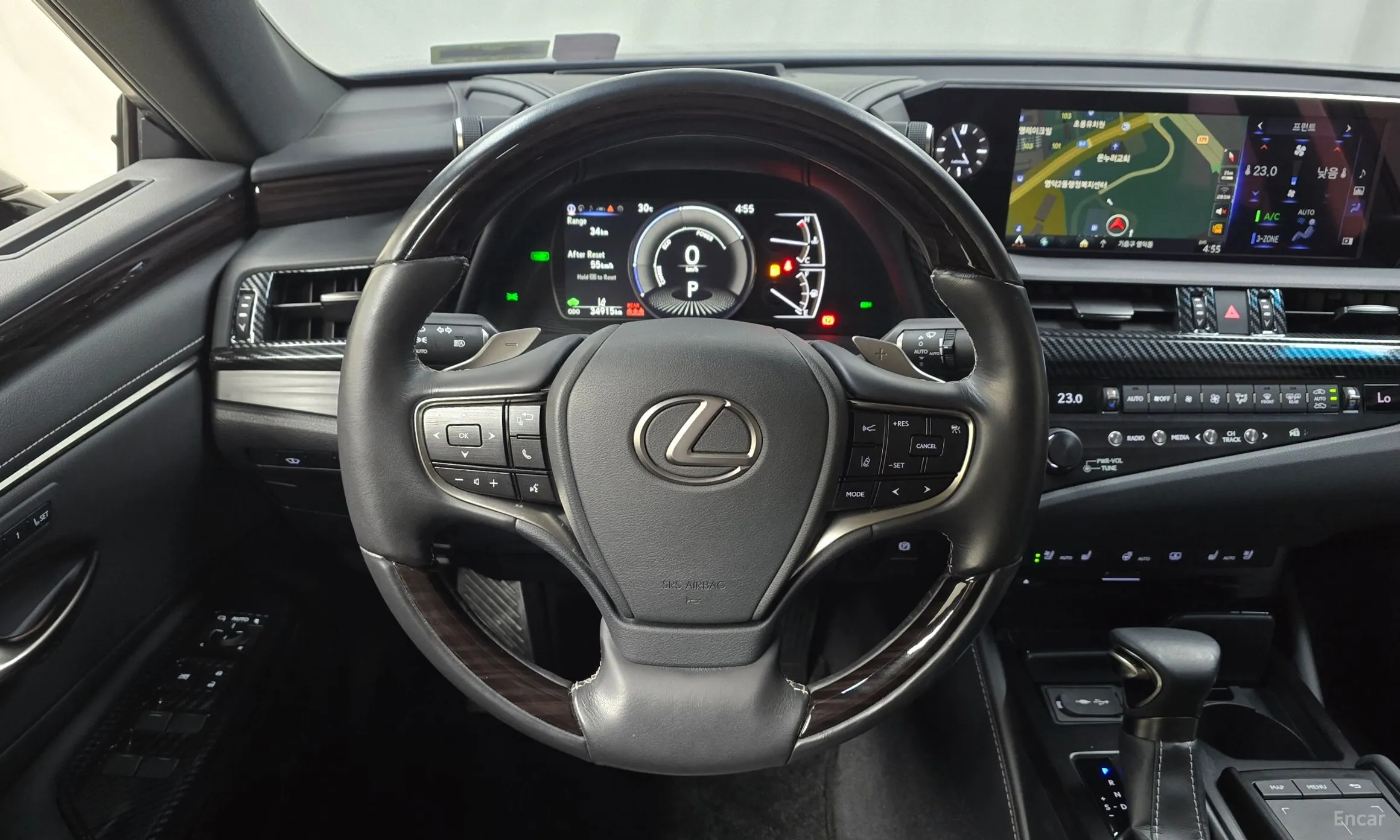 Lexus ES300h 7th Generation превью 12