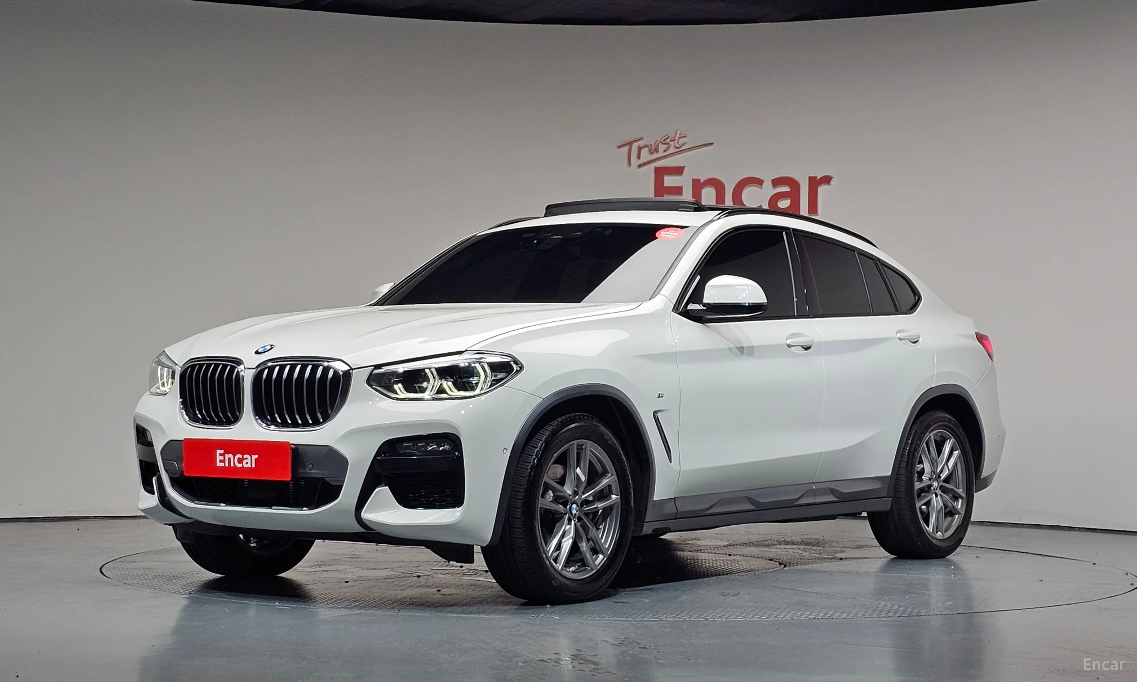 X4 (G02)
