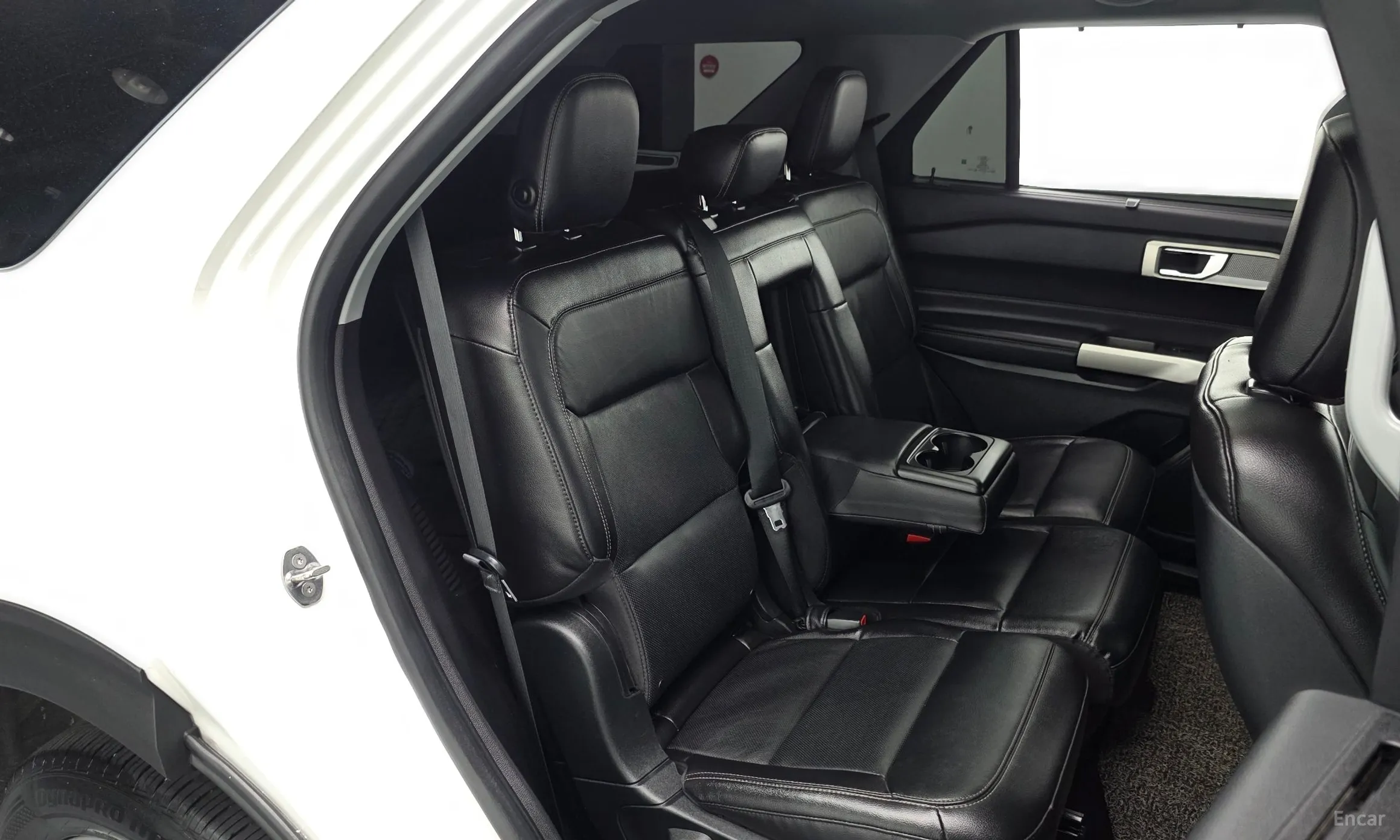 Ford Explorer 6th Generation превью 12