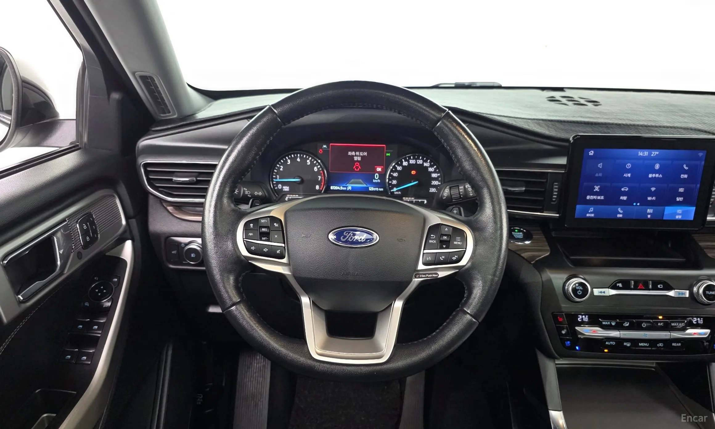 Ford Explorer 6th Generation превью 13