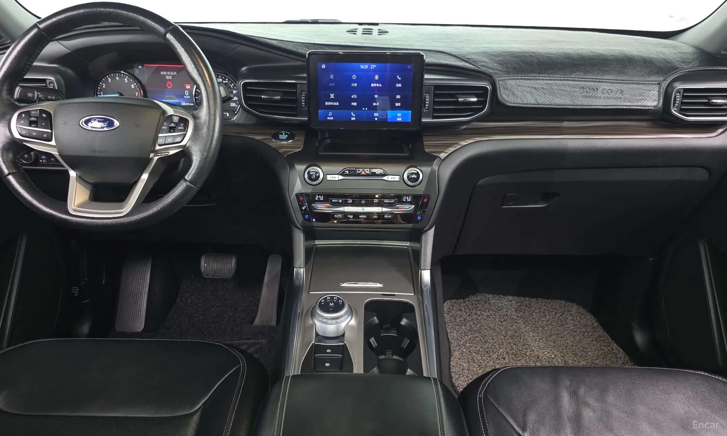 Ford Explorer 6th Generation превью 7