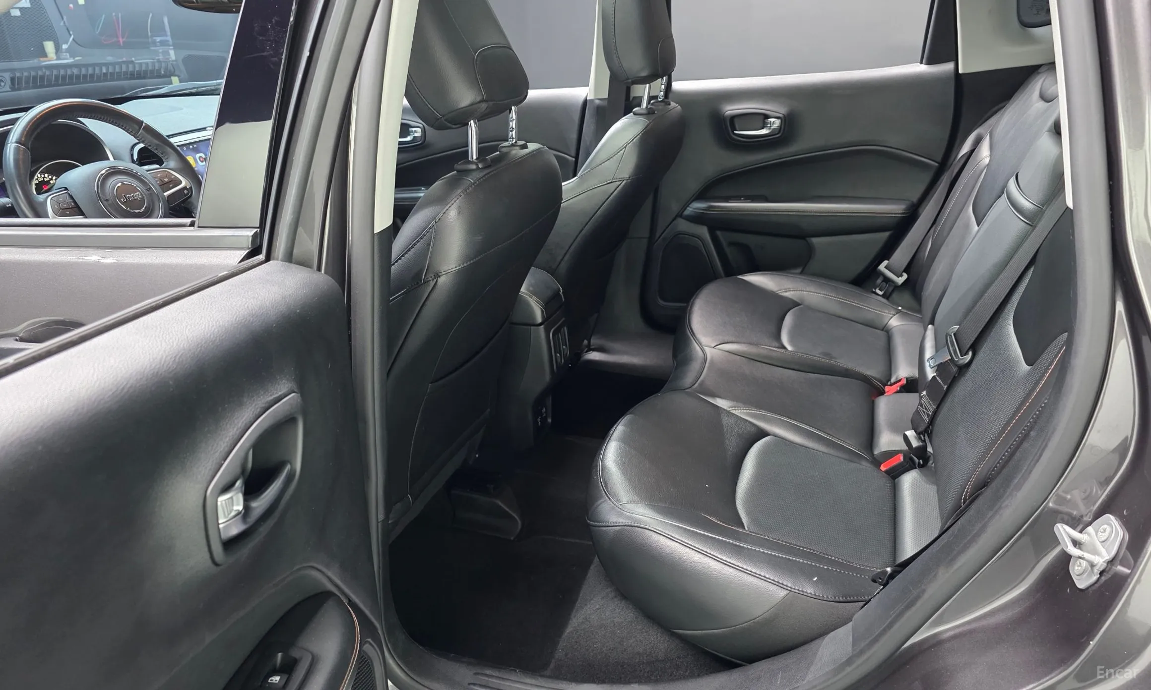 Jeep Compass 2nd Generation превью 12