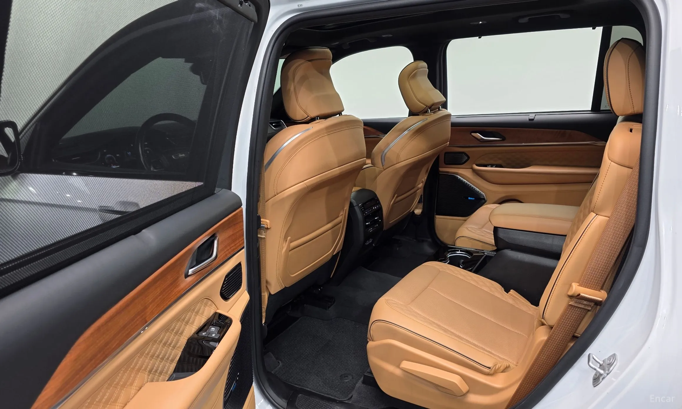 Jeep Grand Cherokee (WL) превью 12