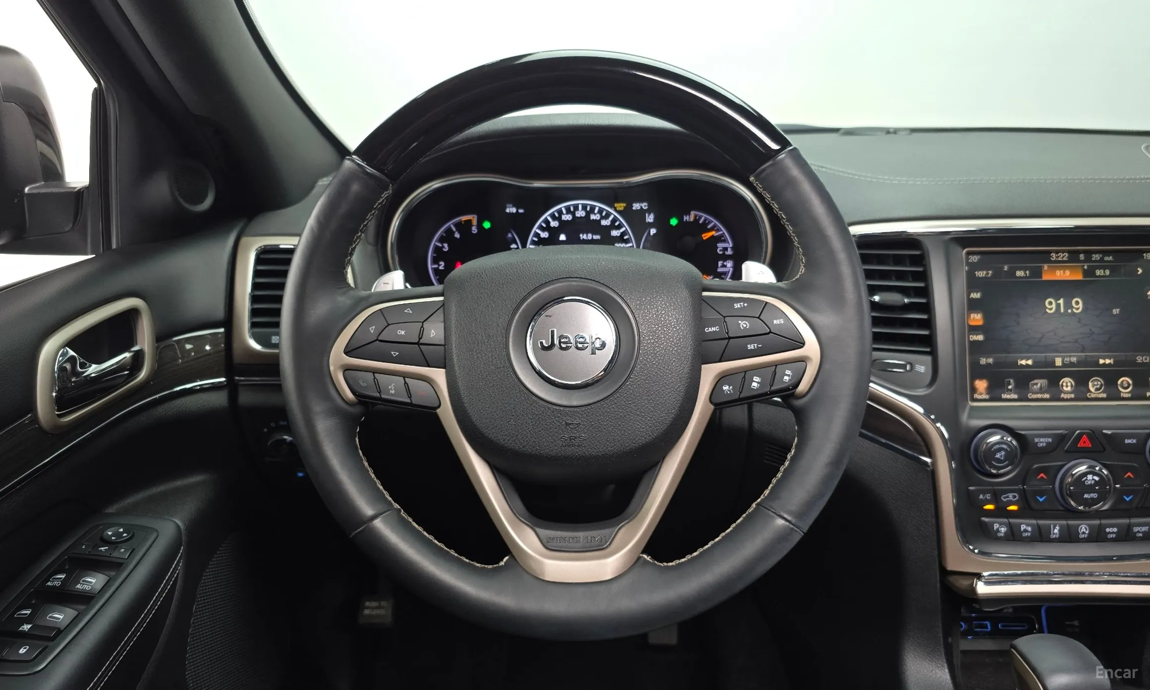 Jeep Grand Cherokee превью 13