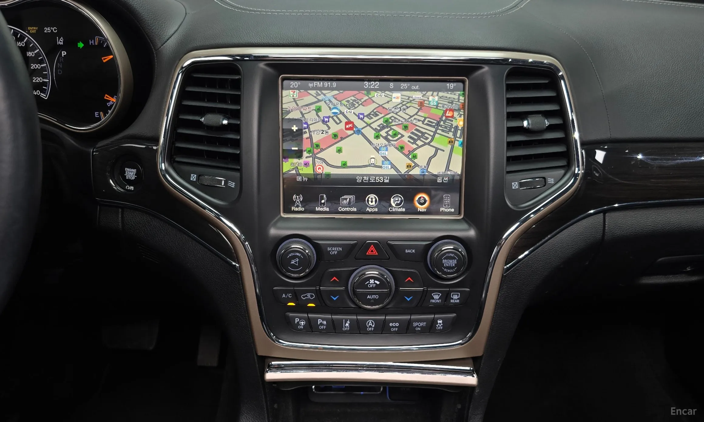 Jeep Grand Cherokee превью 14