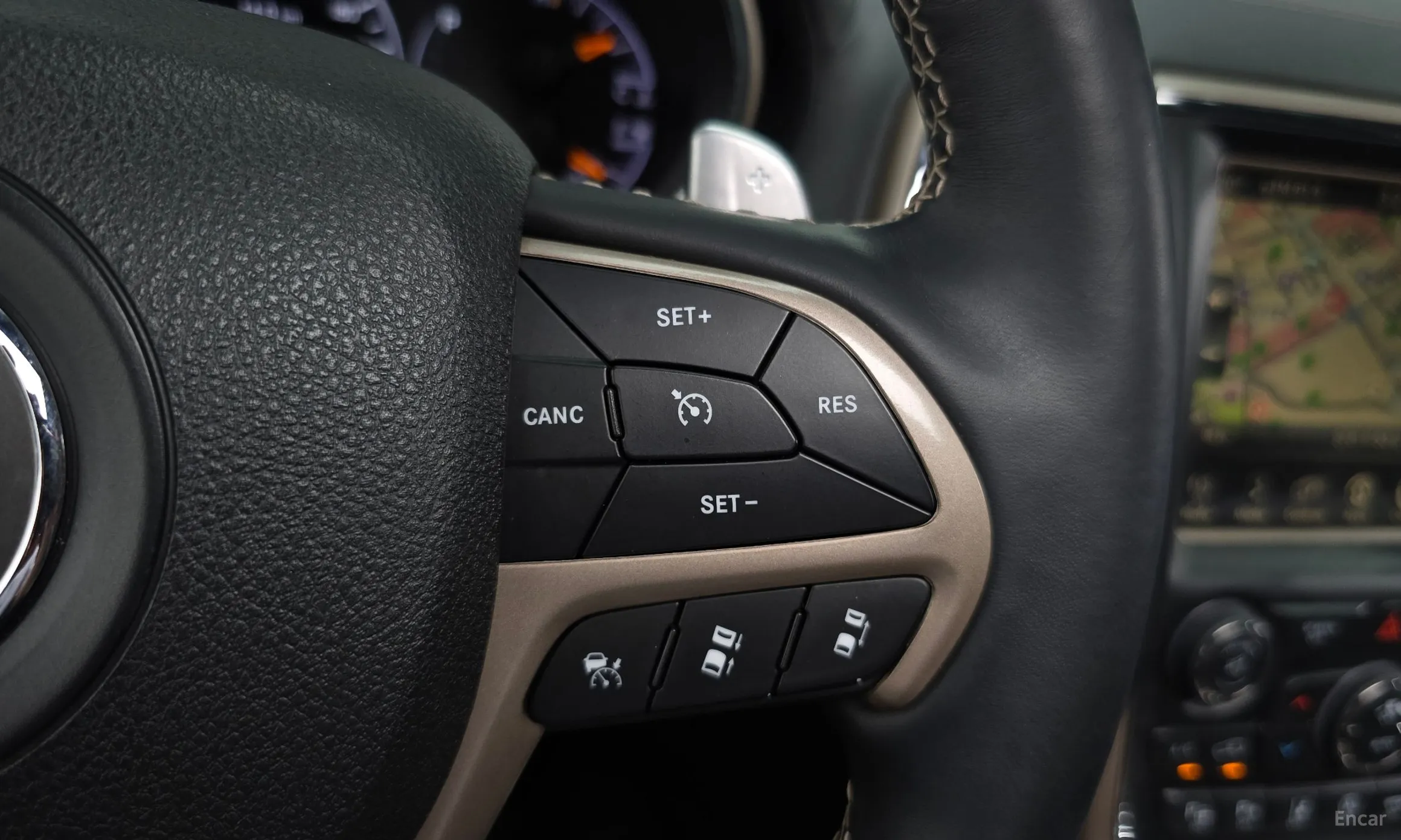 Jeep Grand Cherokee превью 17
