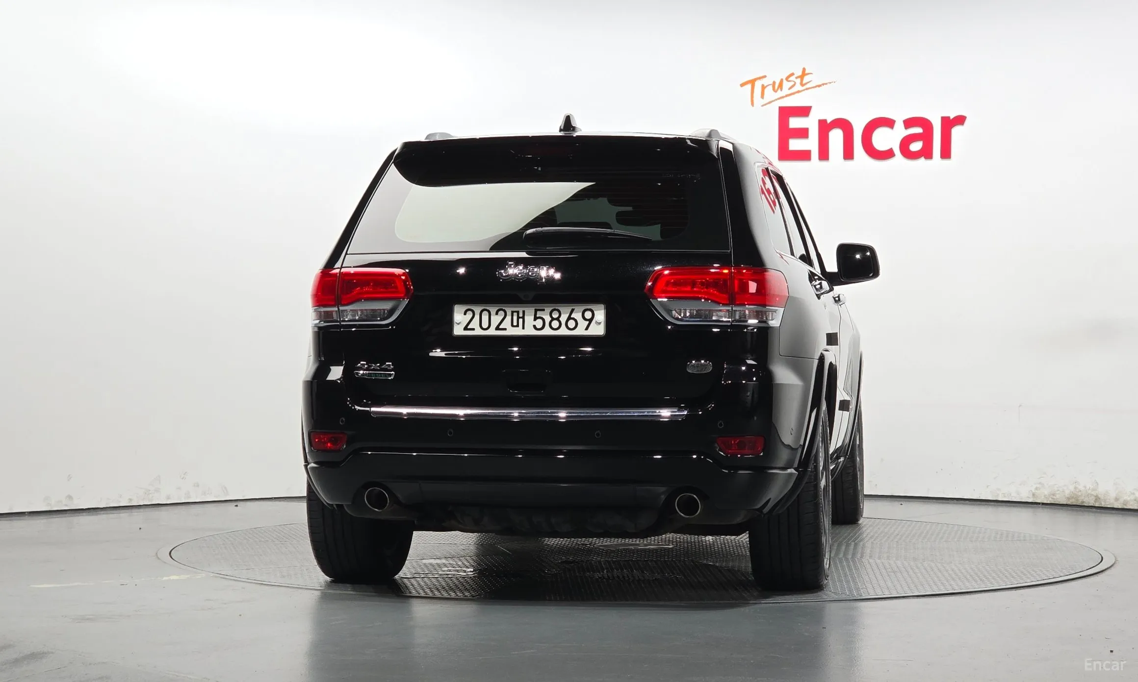 Jeep Grand Cherokee превью 4