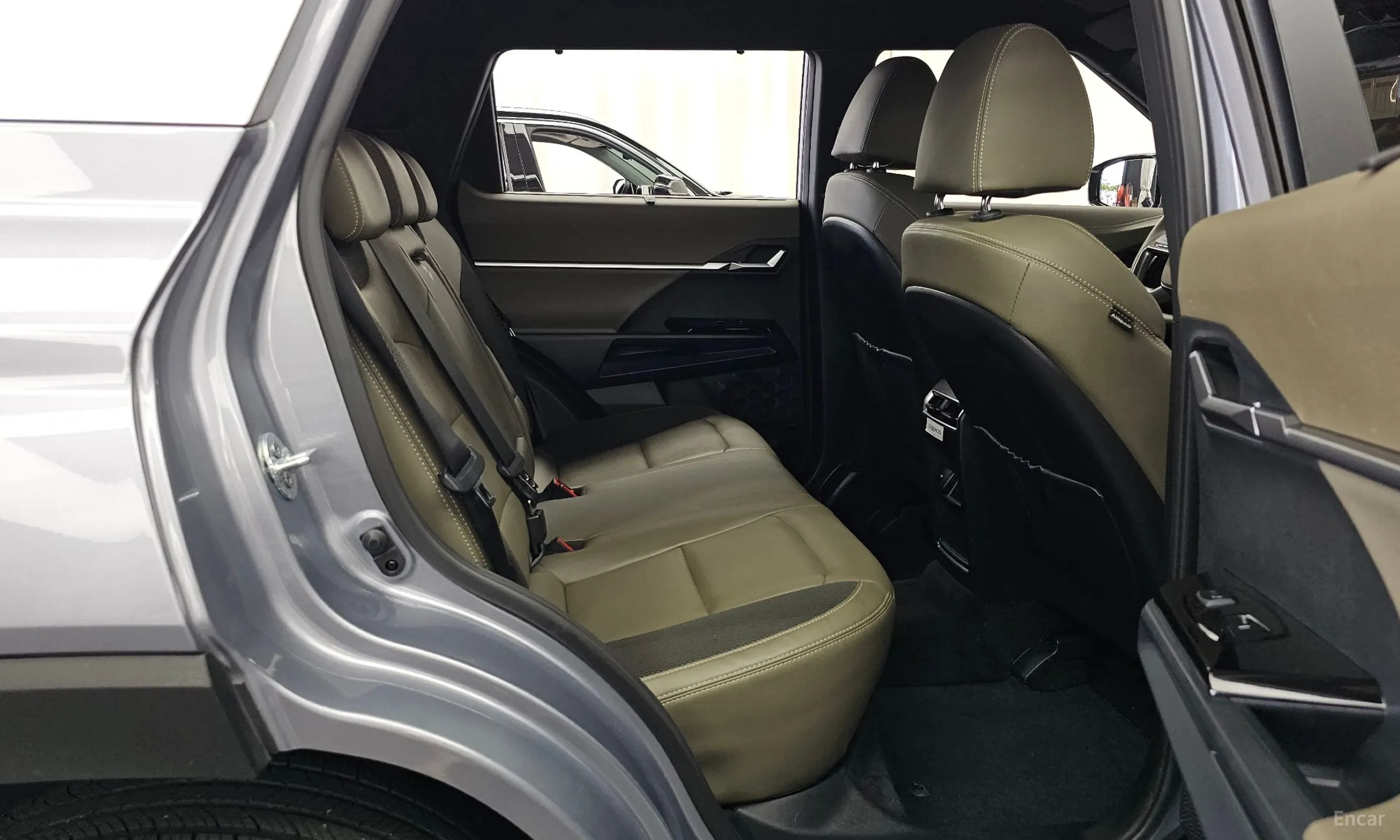 KG Mobility (SsangYong) Torres превью 12