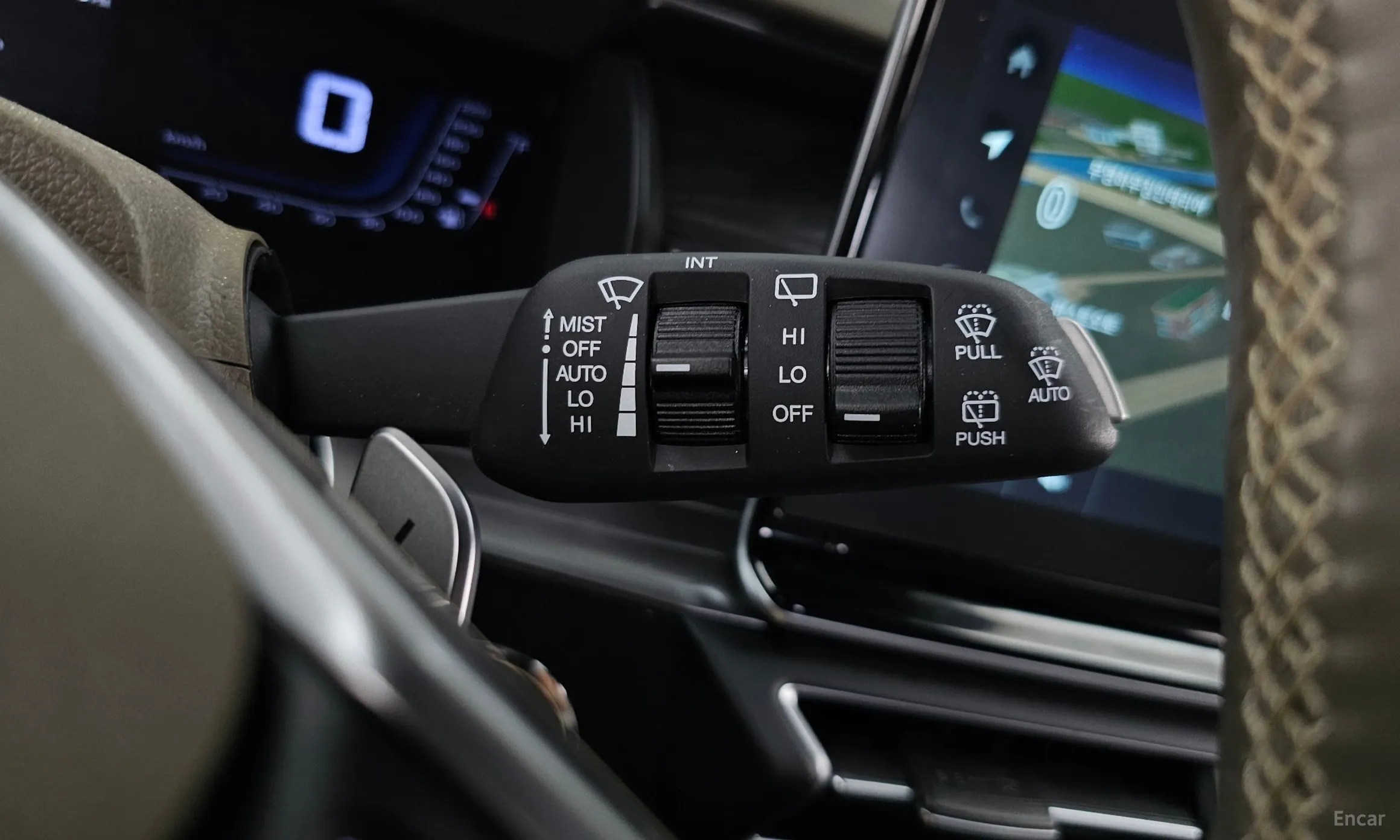 KG Mobility (SsangYong) Torres превью 18
