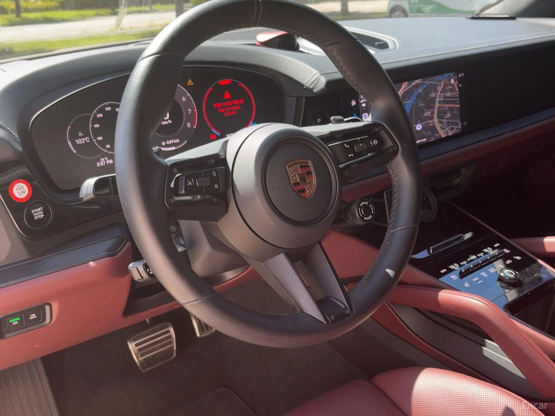 Porsche Cayenne (PO536) превью 15