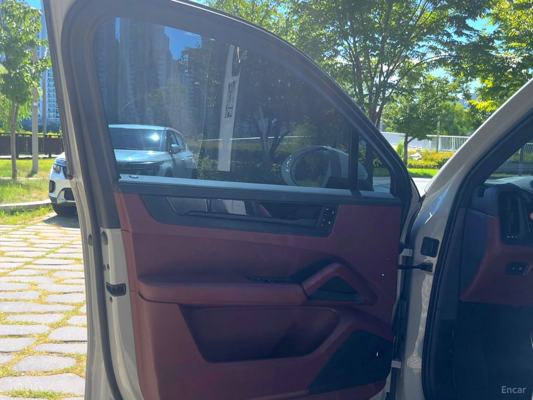 Porsche Cayenne (PO536) превью 7