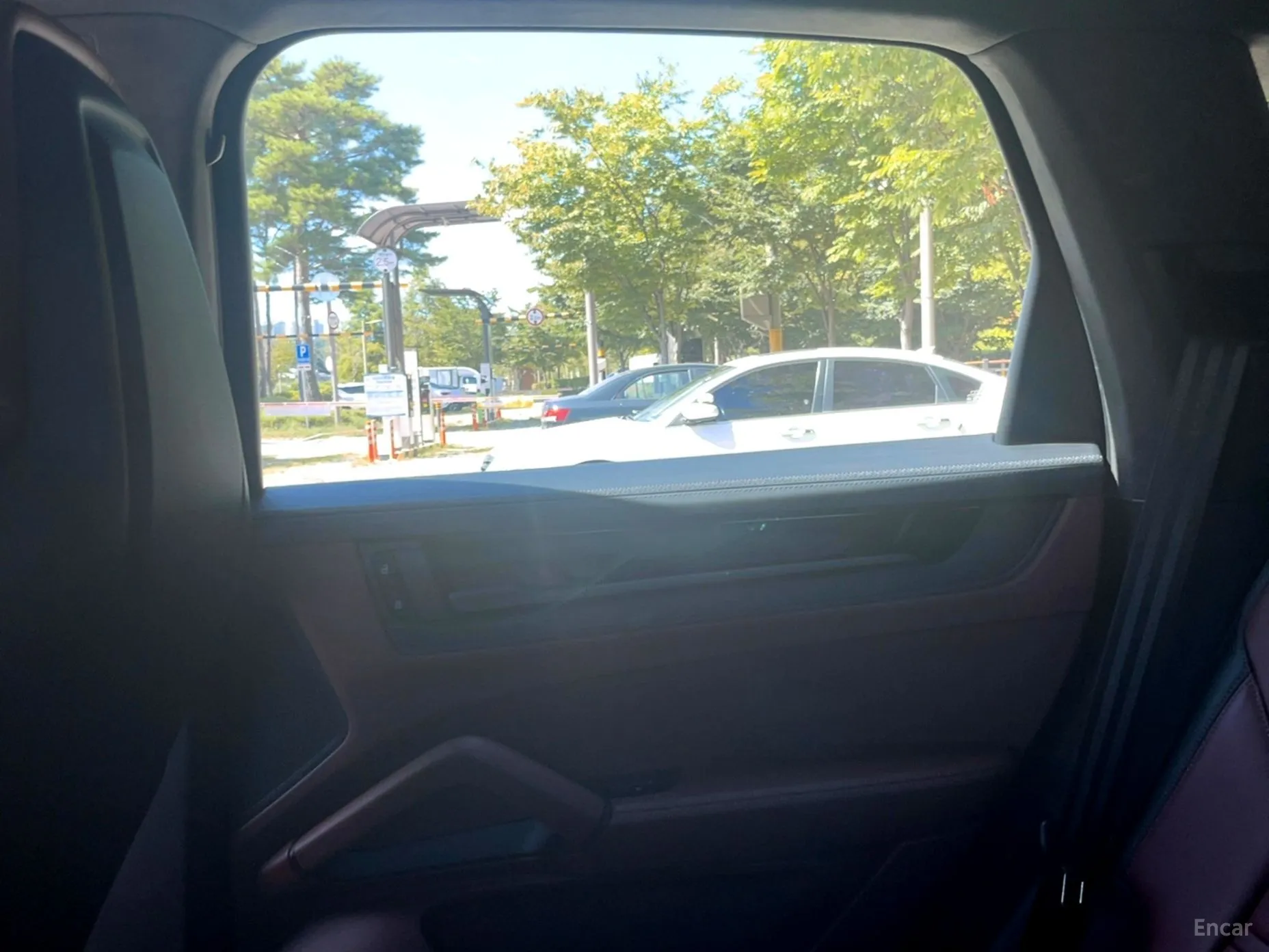 Porsche Cayenne (PO536) превью 8
