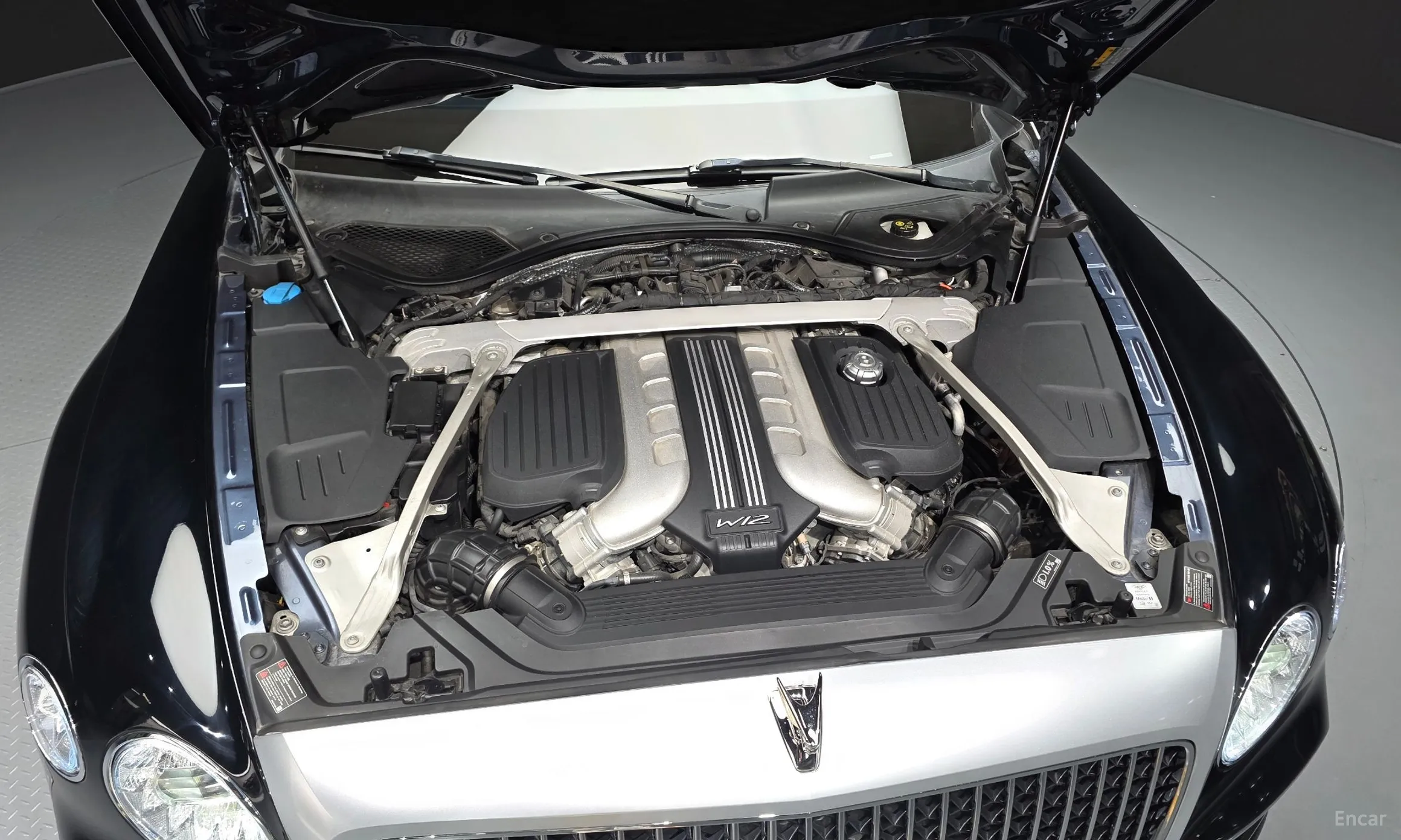Bentley Flying Spur 3rd Generation превью 6