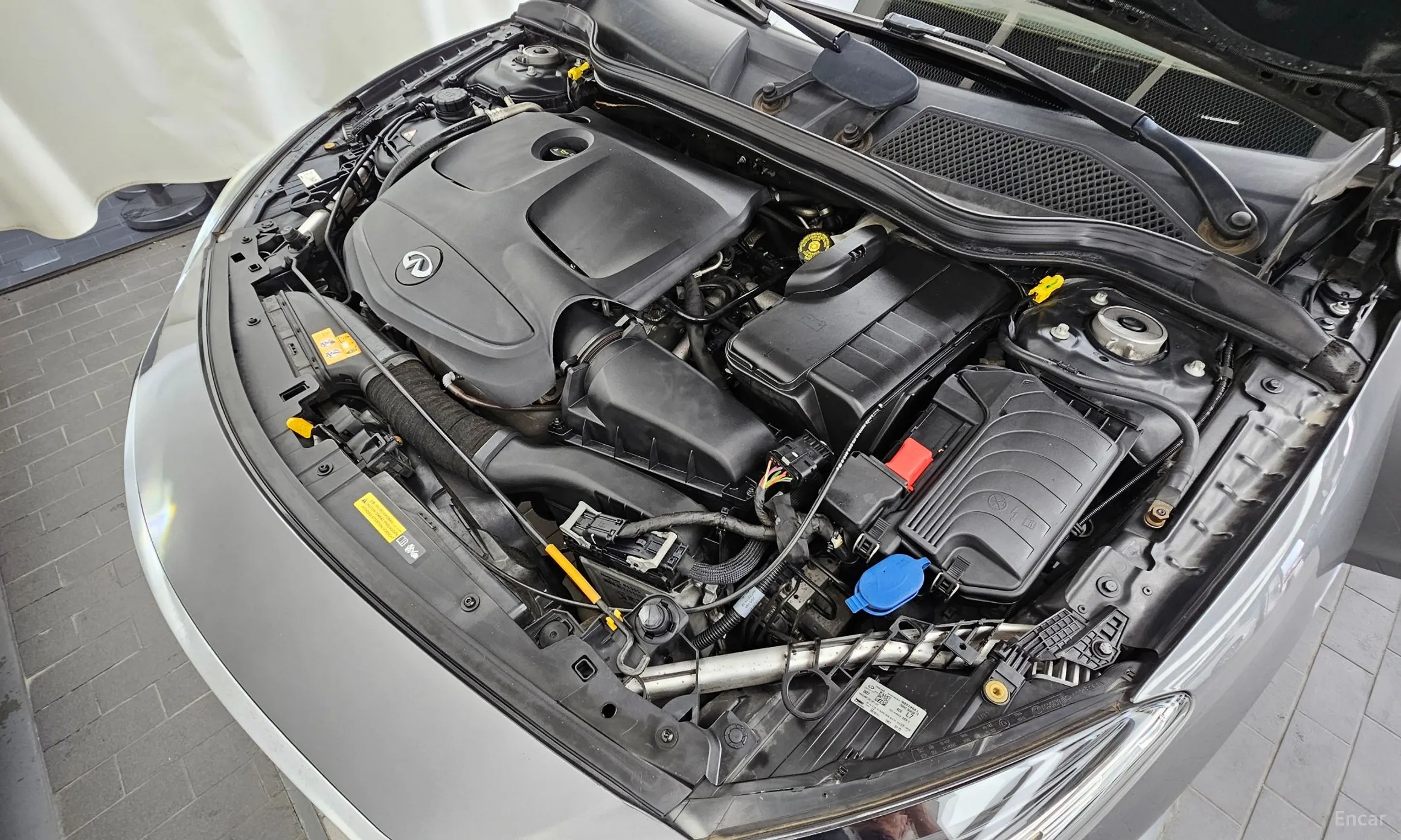 Infiniti Q30 превью 6