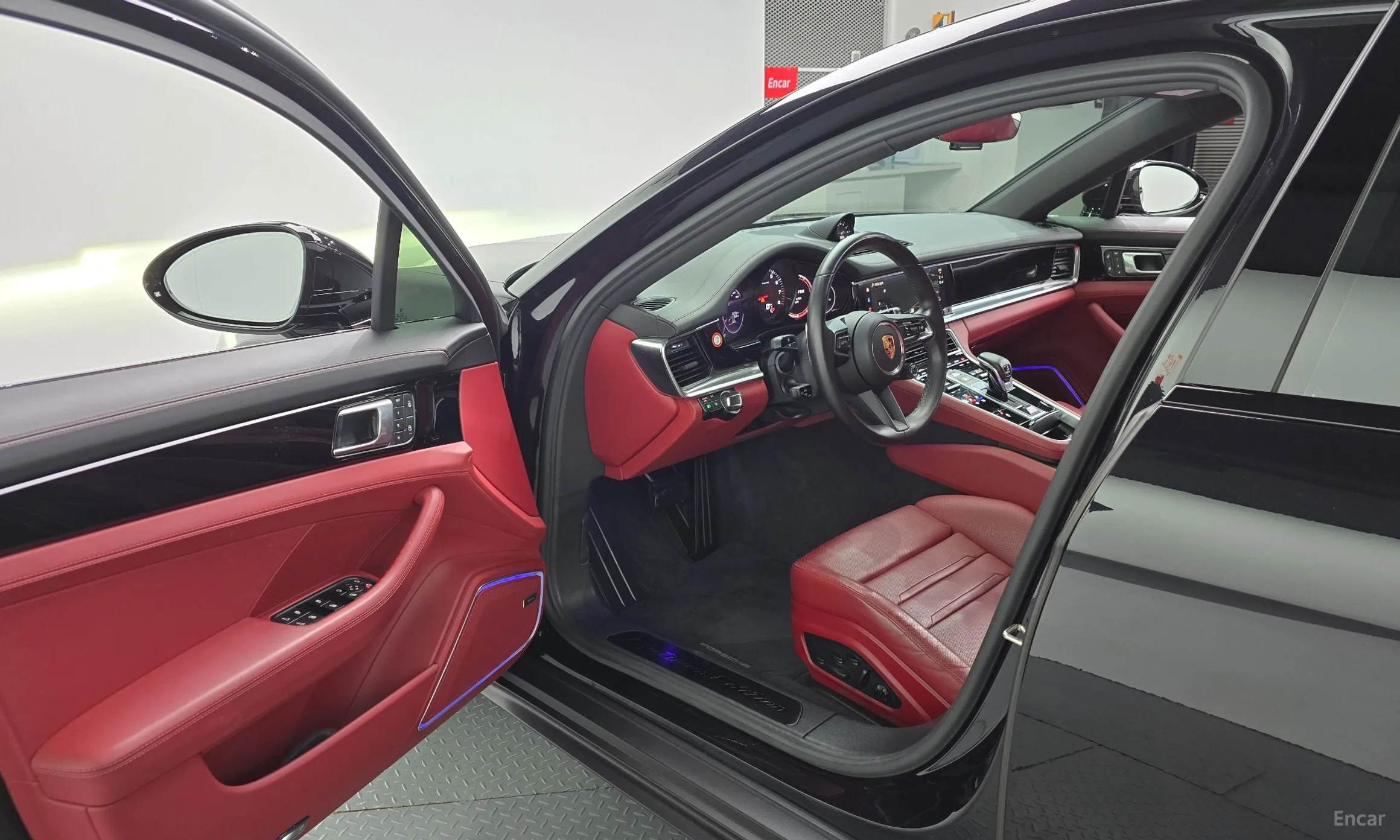 Porsche Panamera (971) превью 10