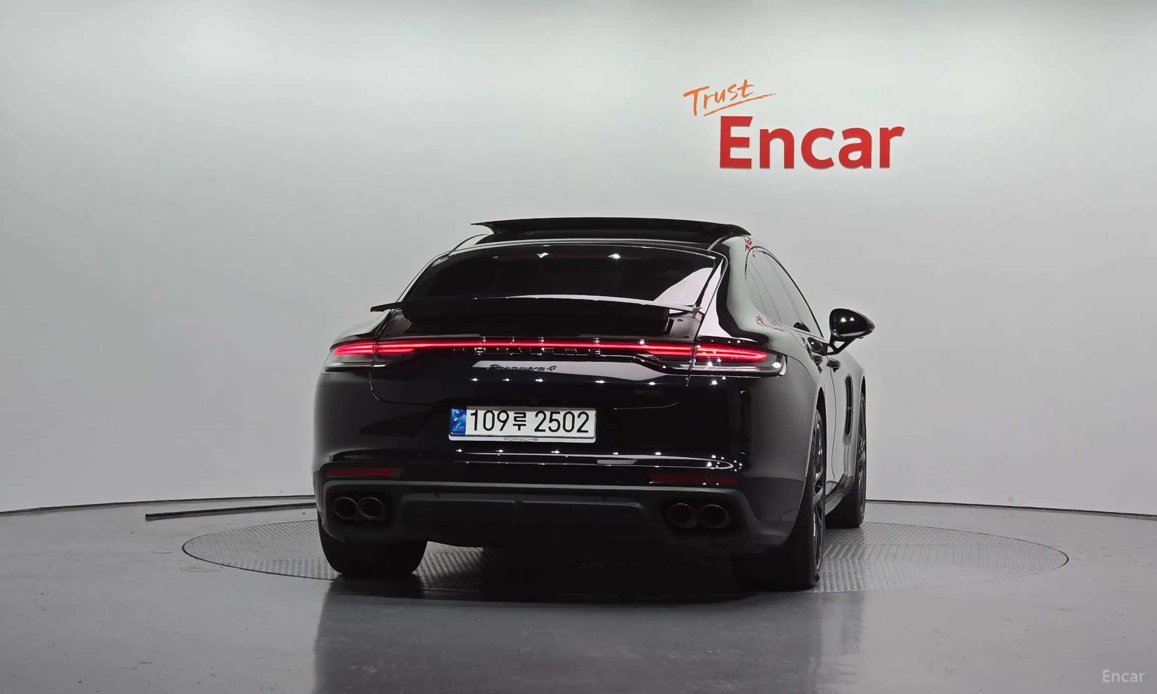 Porsche Panamera (971) превью 4