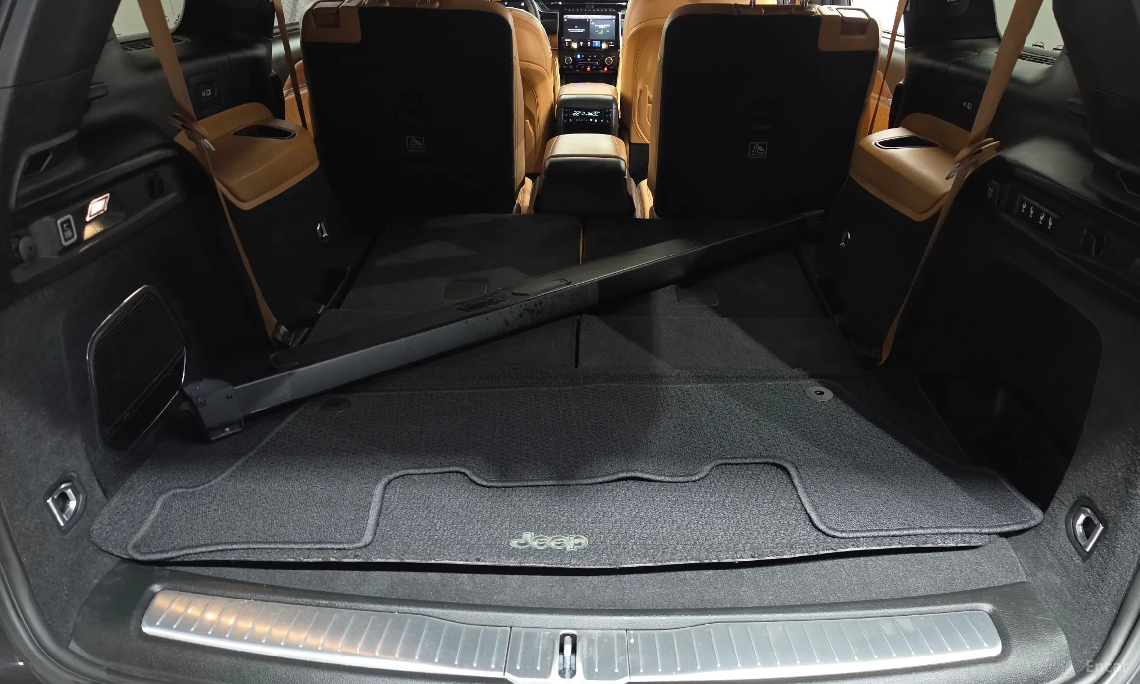 Jeep Grand Cherokee (WL) превью 20