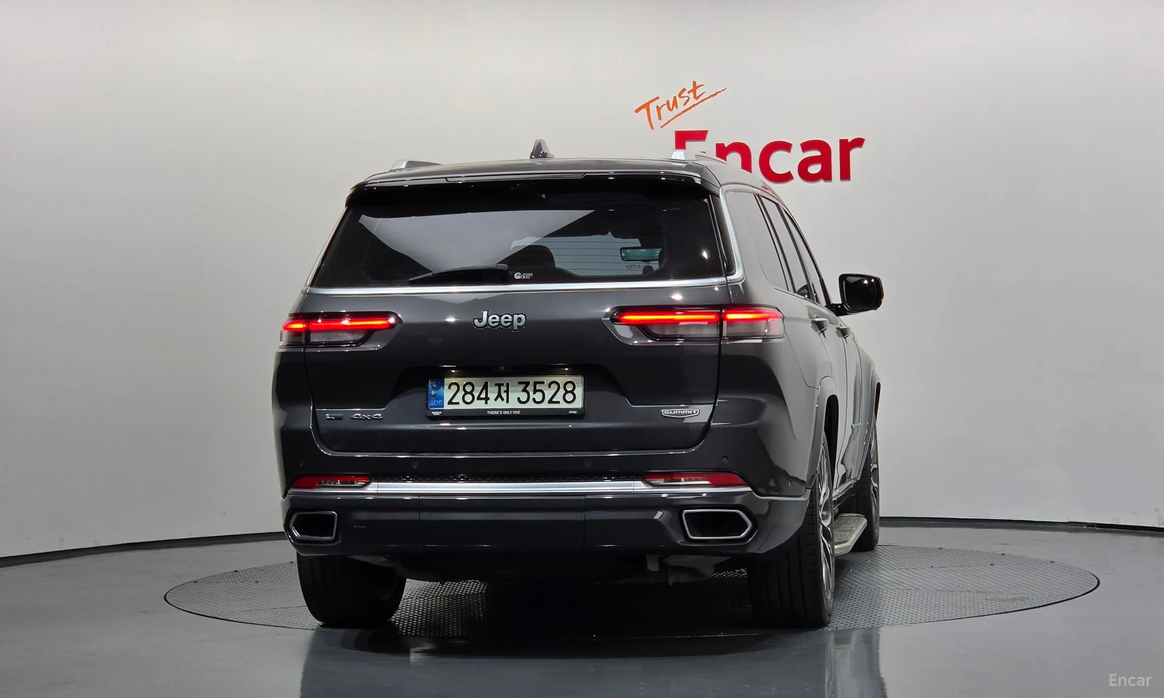 Jeep Grand Cherokee (WL) превью 4