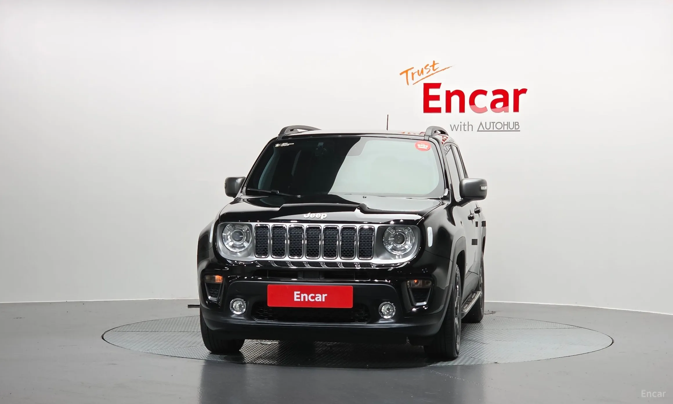 Jeep Renegade превью 3