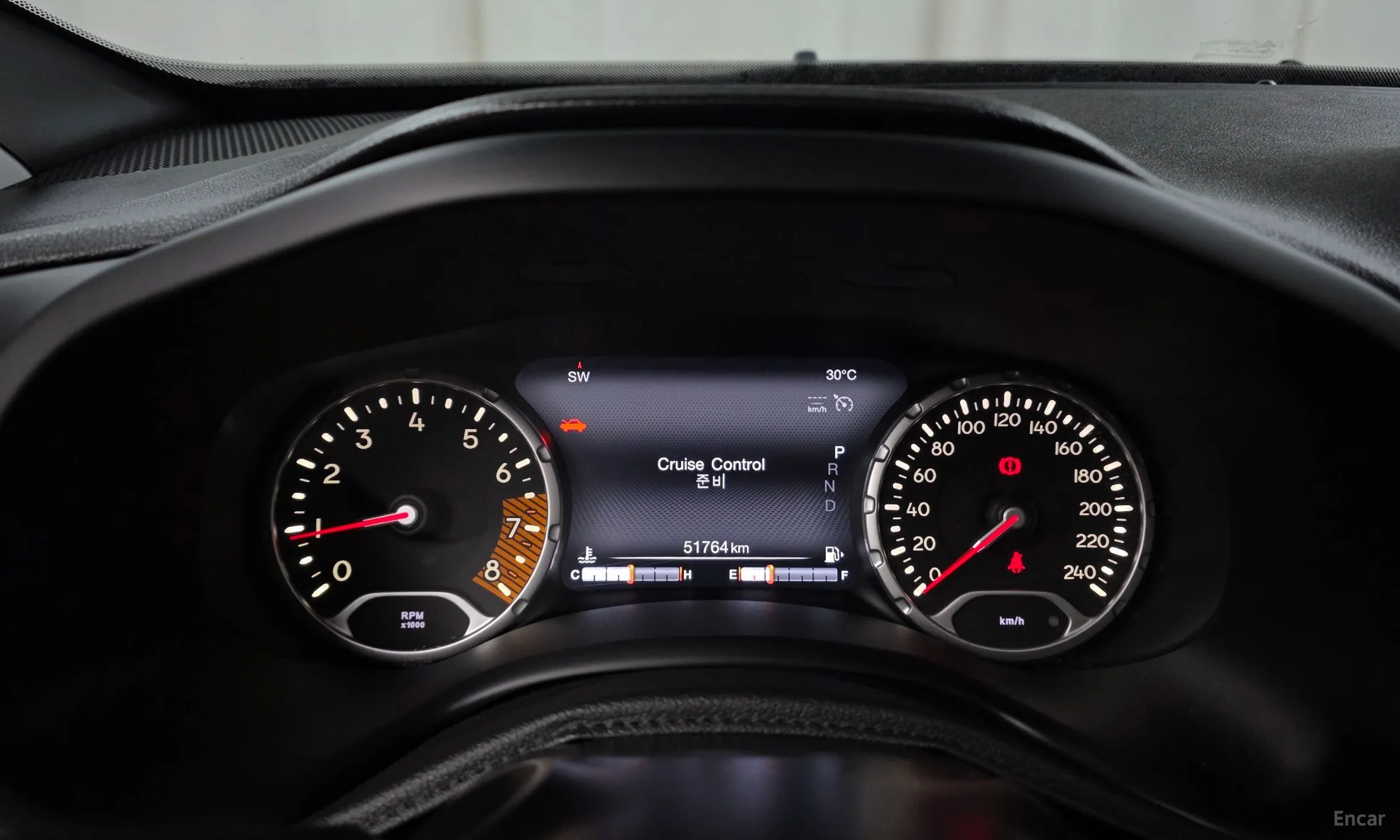 Jeep Renegade превью 8