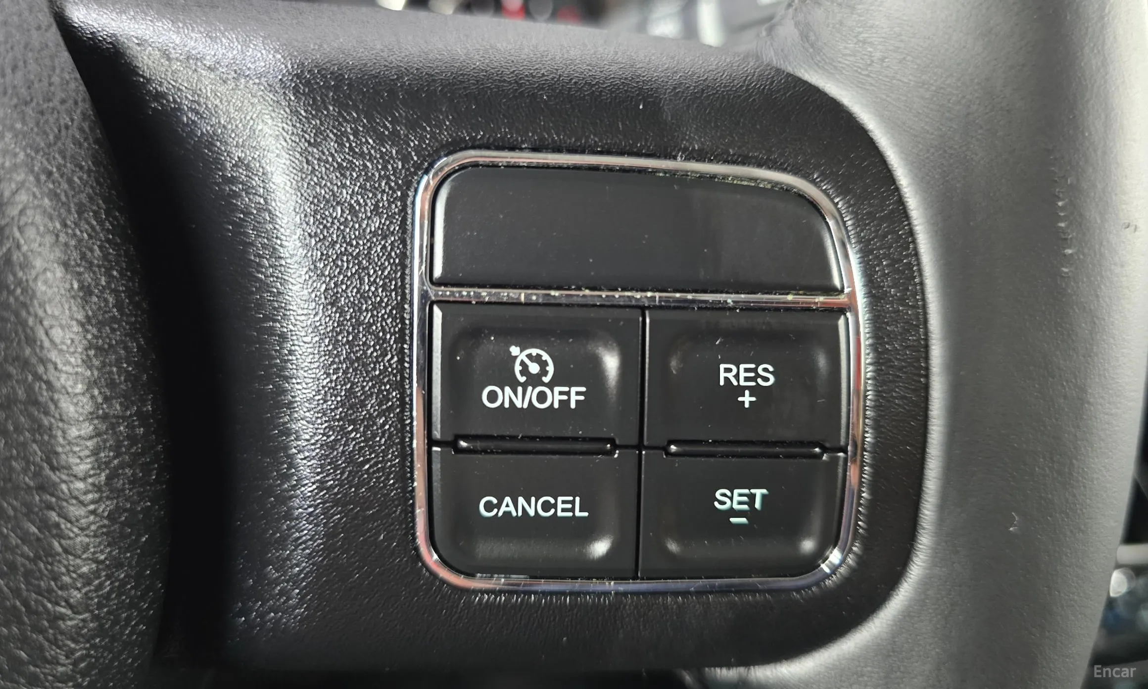 Jeep Wrangler (JK) превью 19