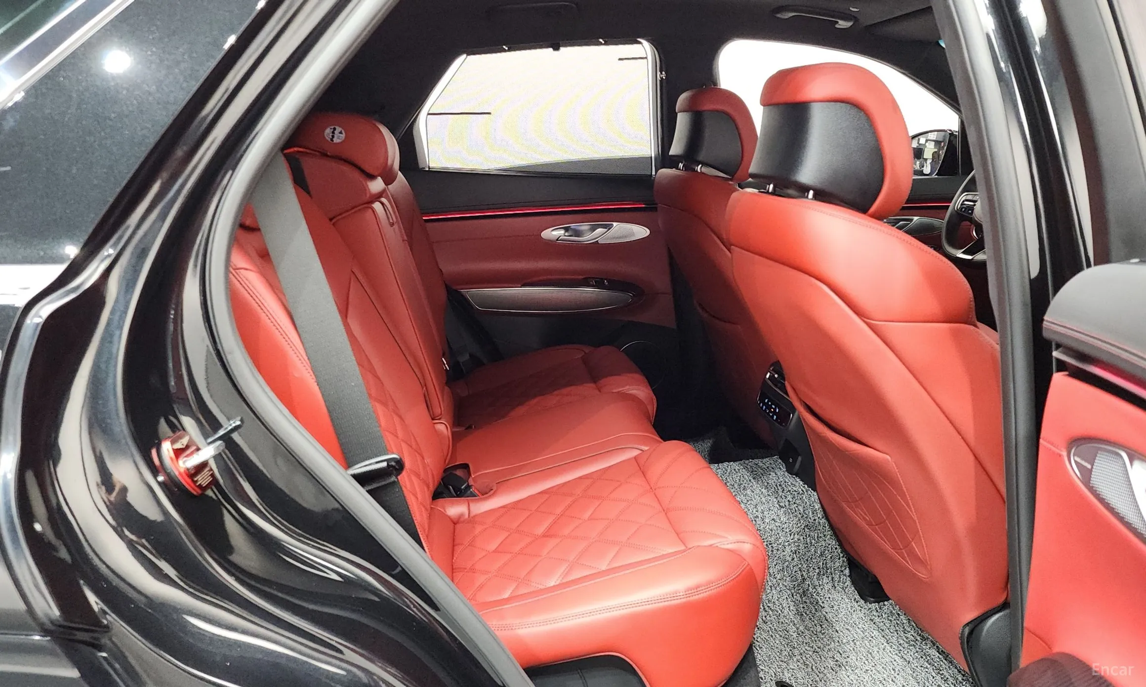 Genesis GV70 превью 11