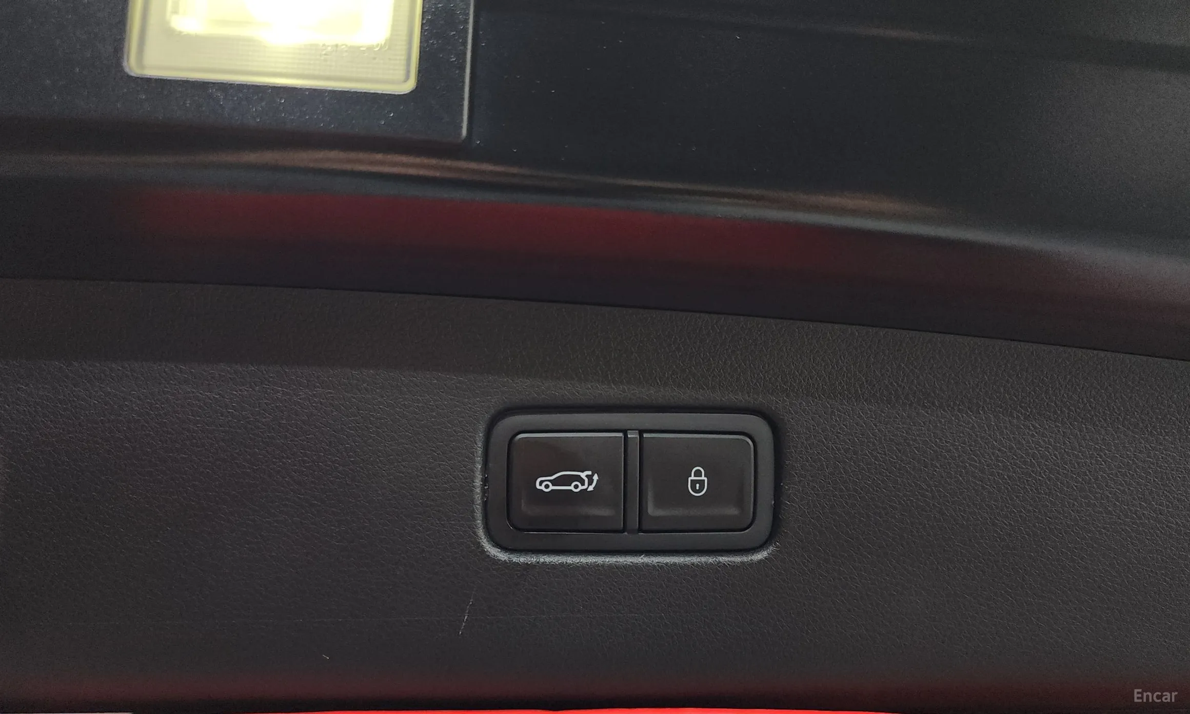 Genesis GV70 превью 18