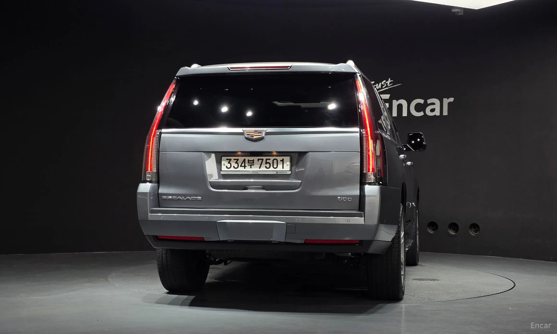 Cadillac Escalade превью 4