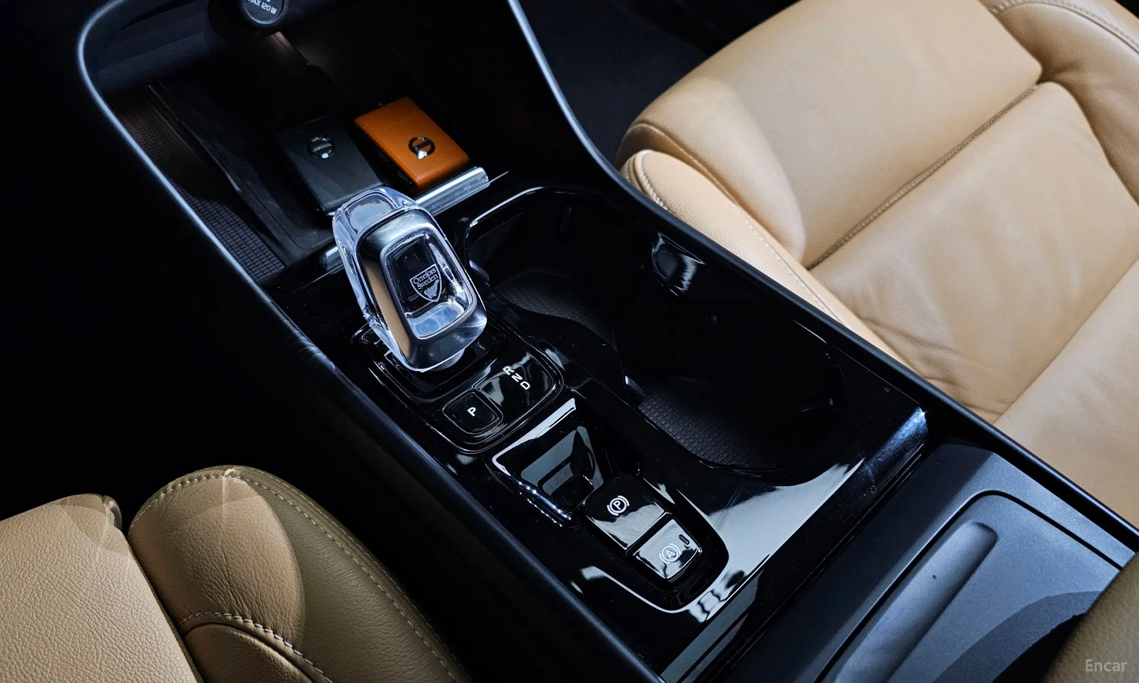 Volvo XC40 превью 9