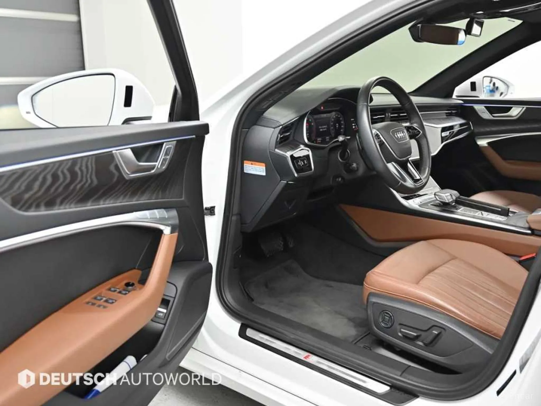 Audi A6 (C8) превью 13