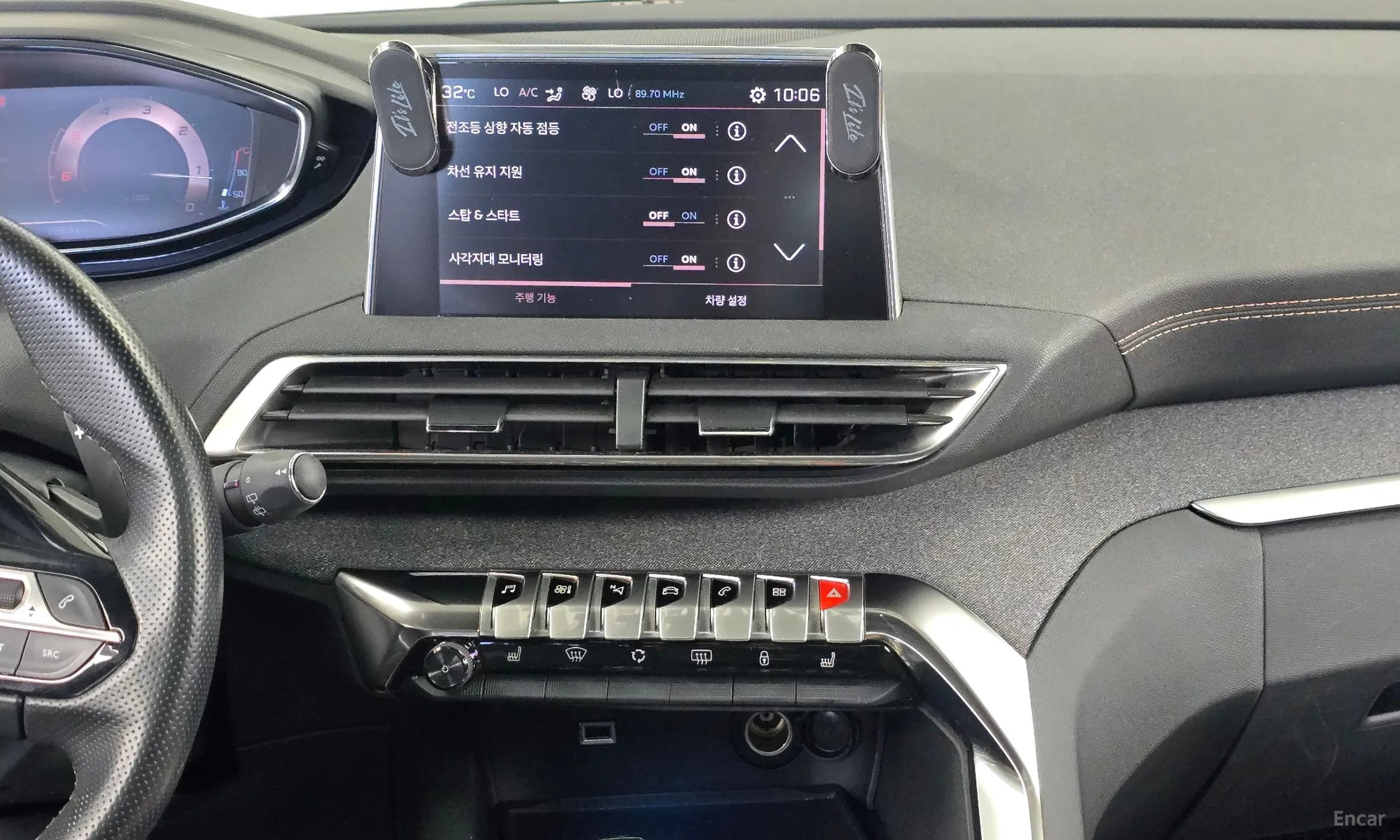 Peugeot 3008 2nd generation превью 14
