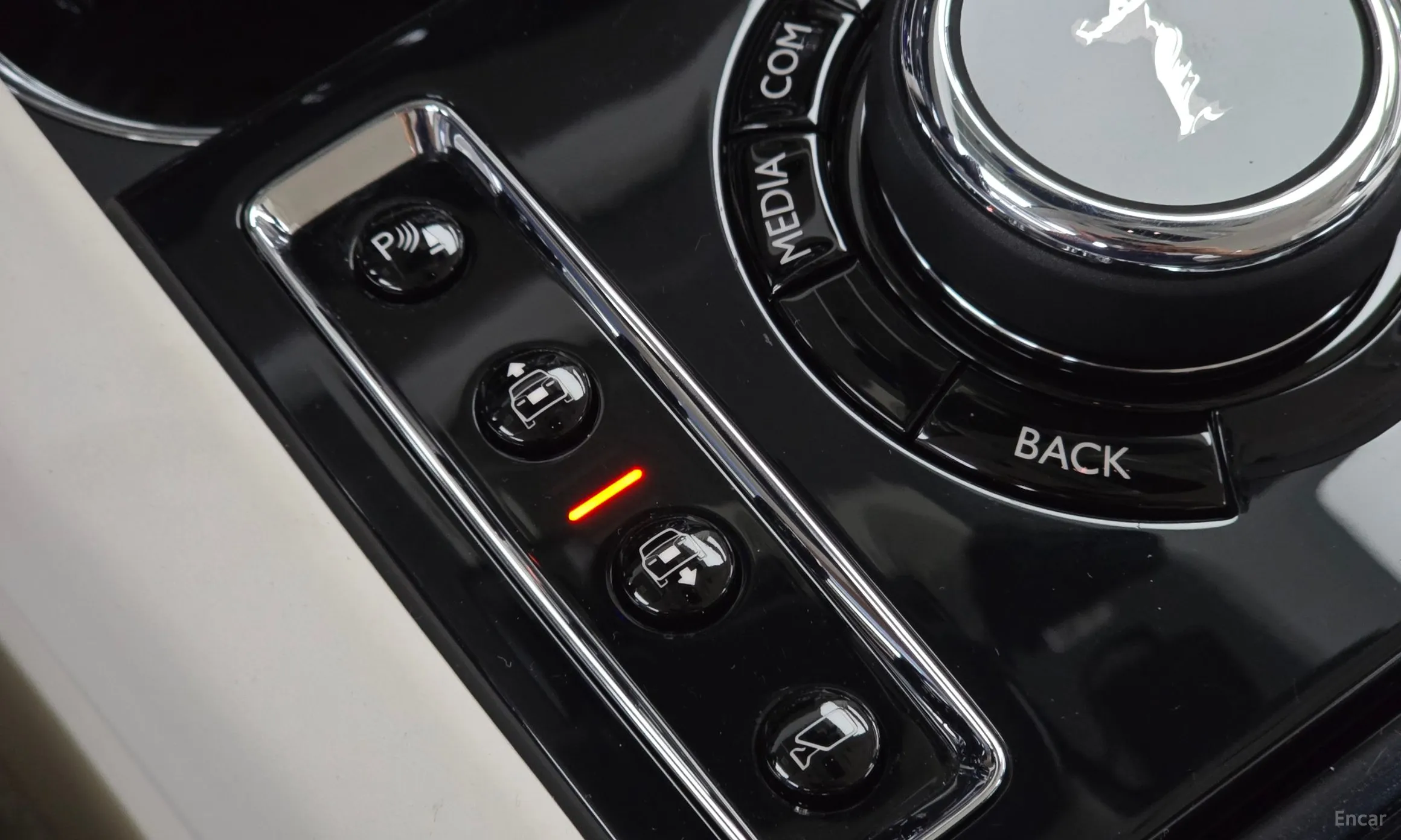 Rolls-Royce Ghost 2nd Generation превью 17