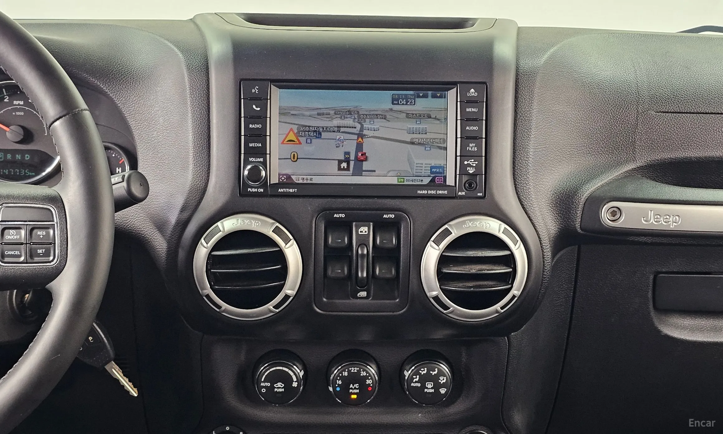 Jeep Wrangler (JK) превью 14