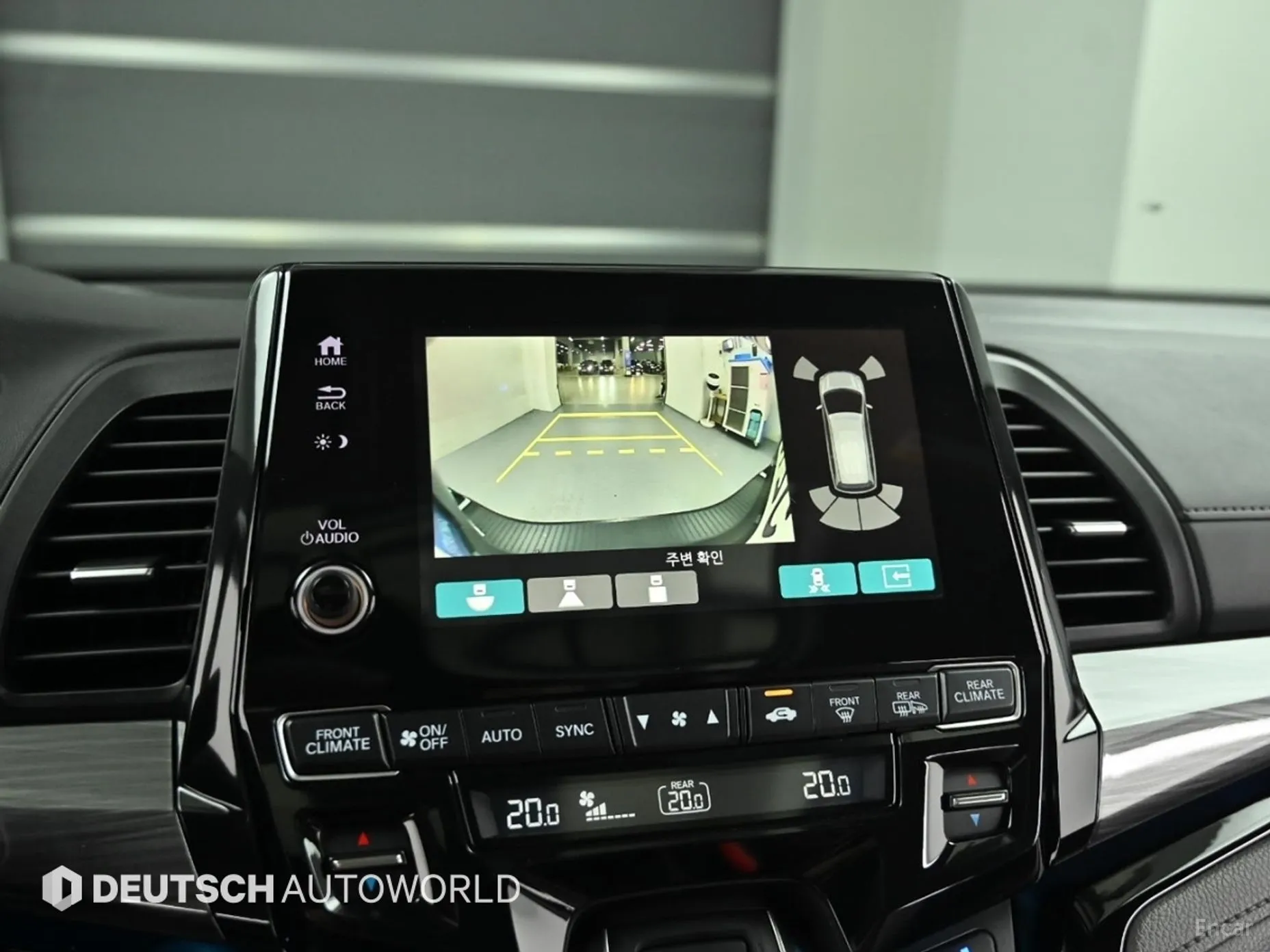 Honda Odyssey превью 12