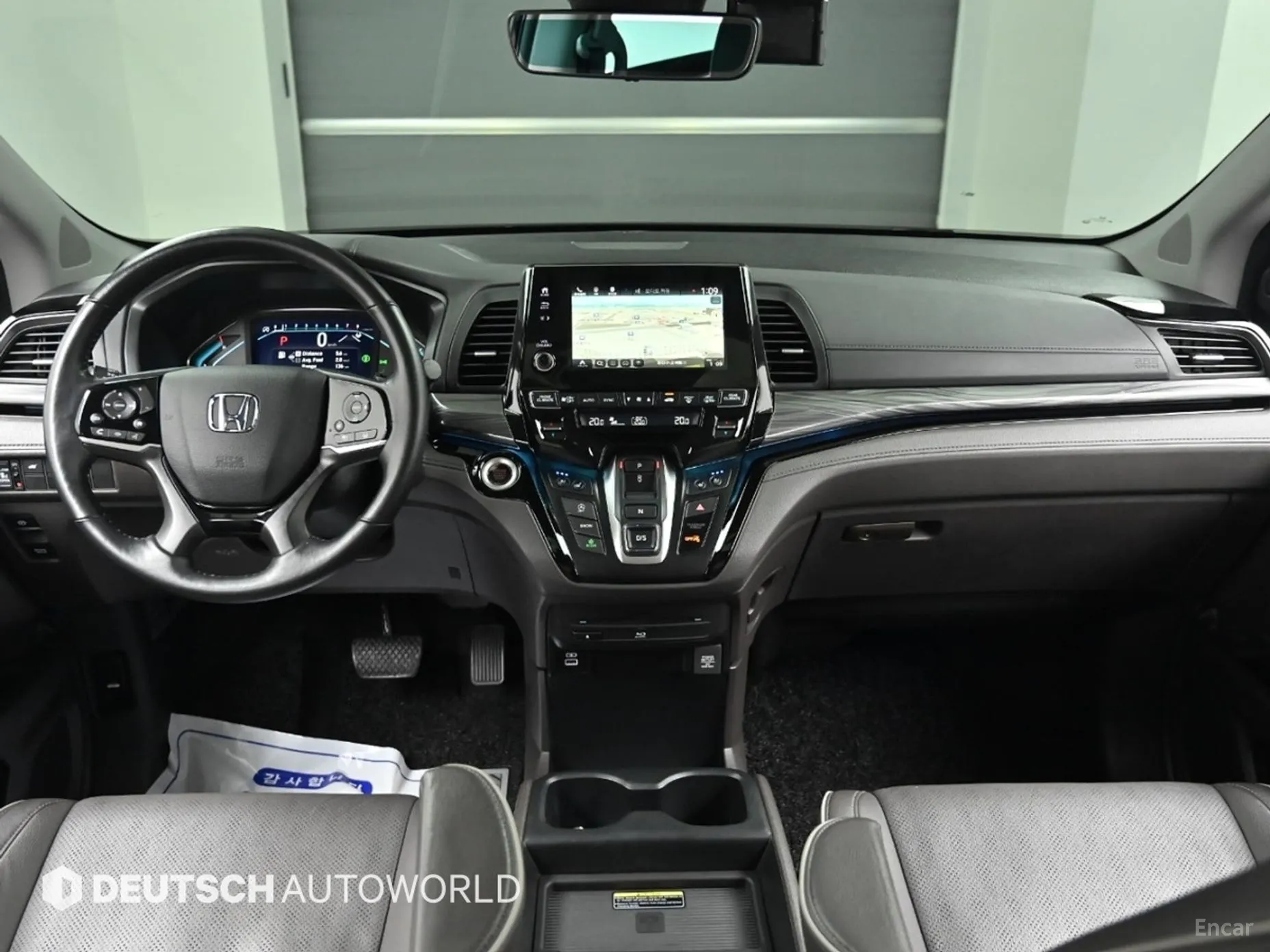 Honda Odyssey превью 7