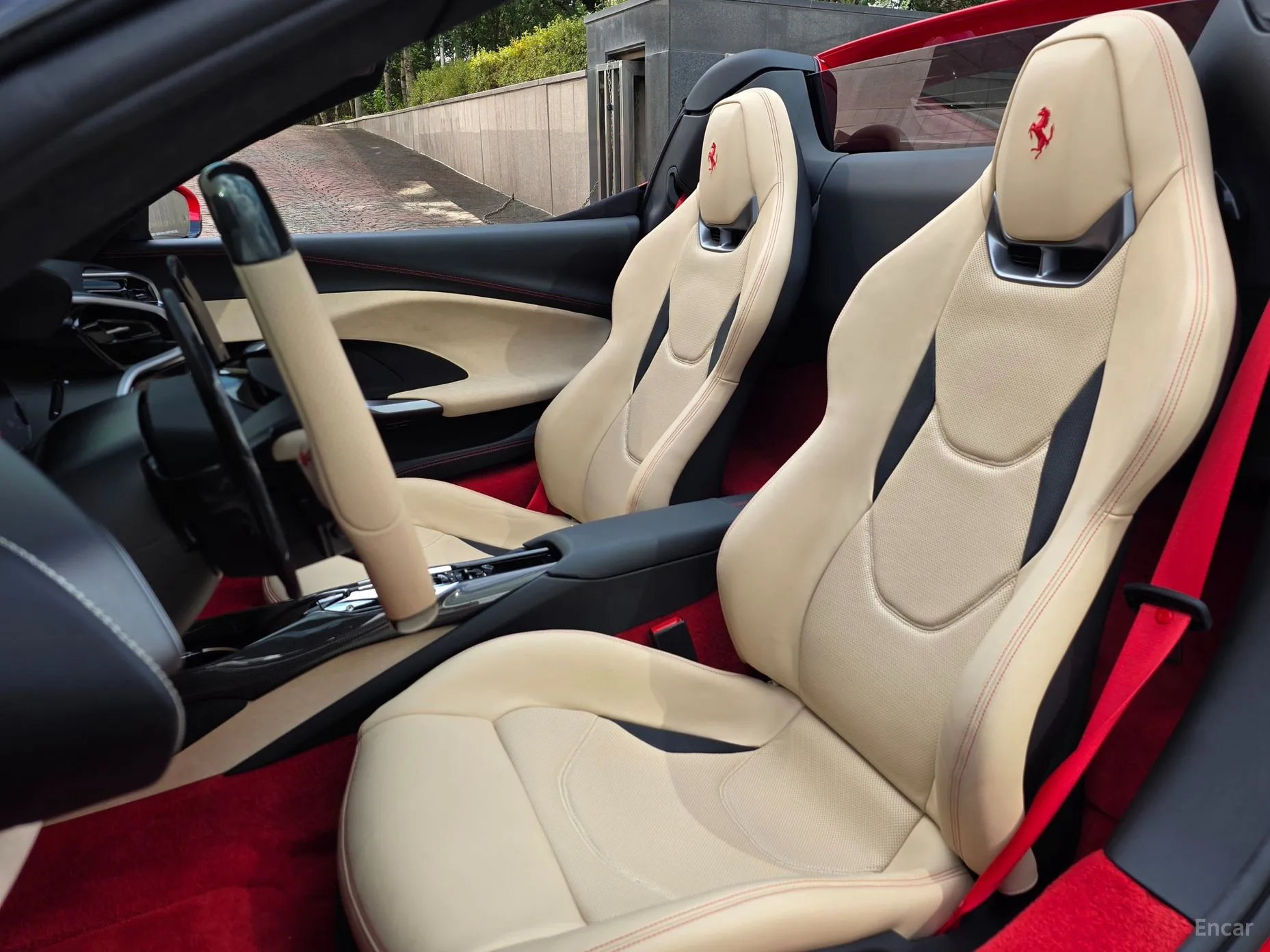 Ferrari 296 GTS превью 11
