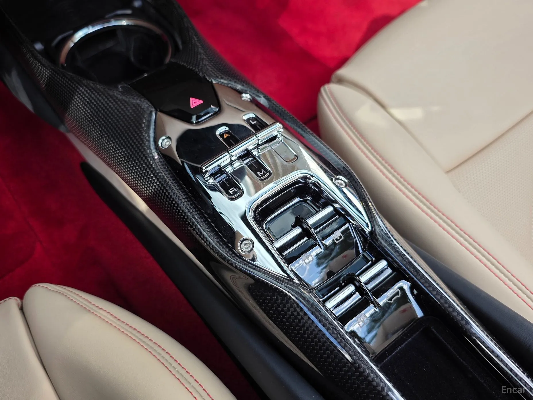 Ferrari 296 GTS превью 9